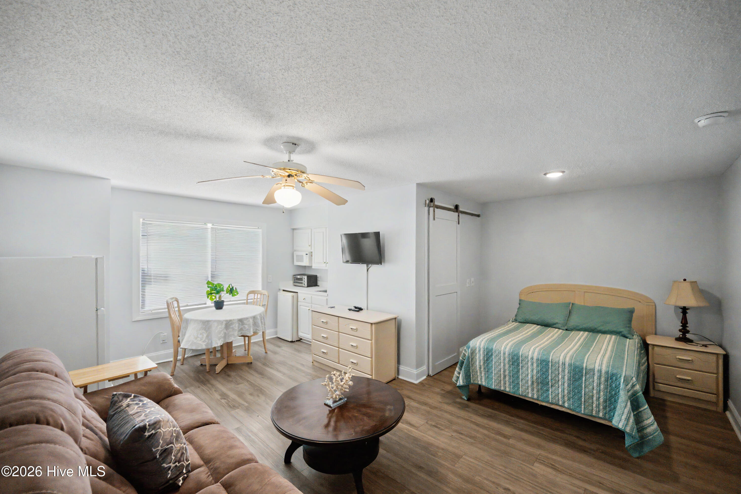 330 S Middleton Drive Nw Unit 1304 Property Photo 12