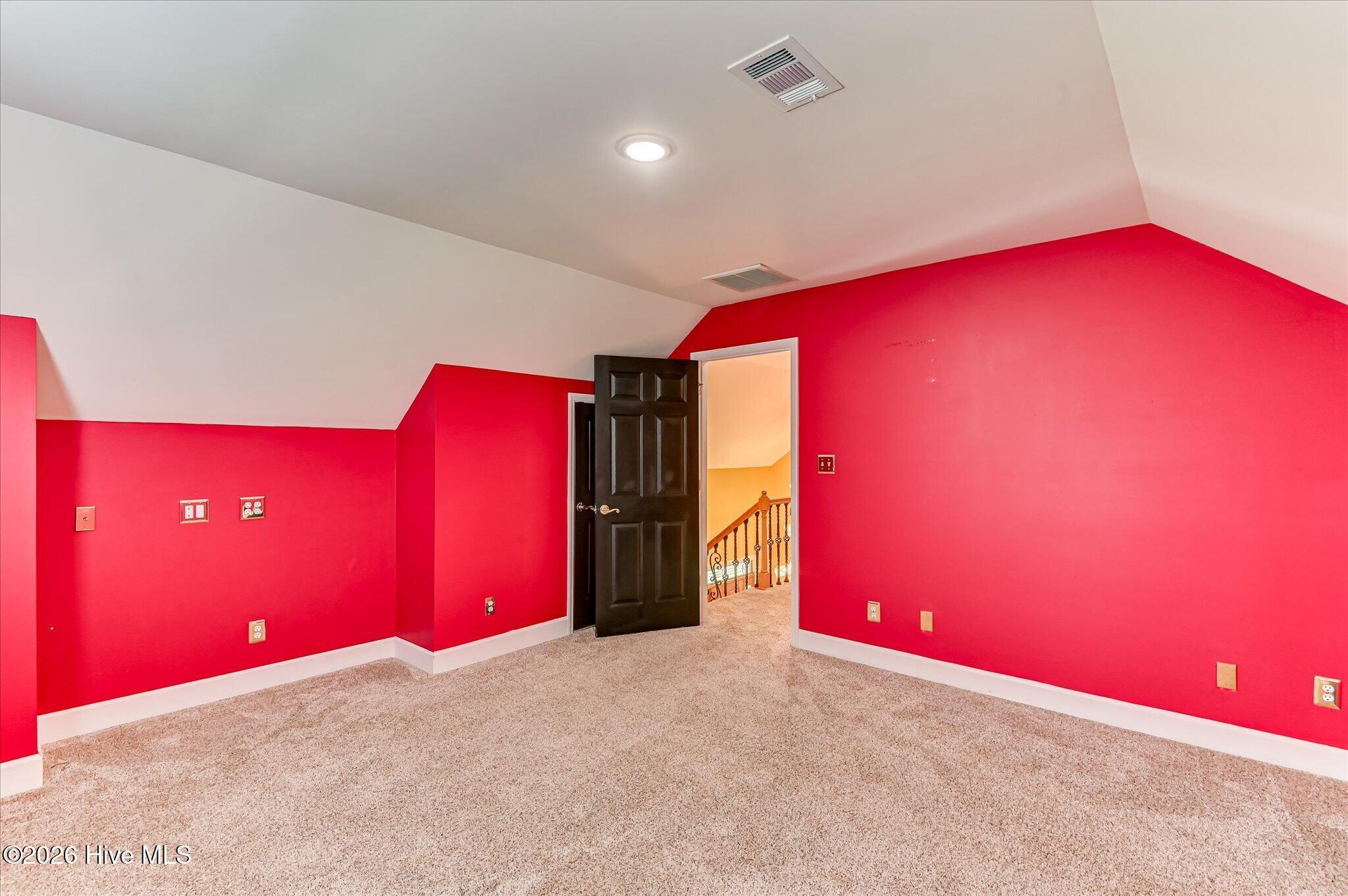 723 Wood Valley Road Property Photo 37