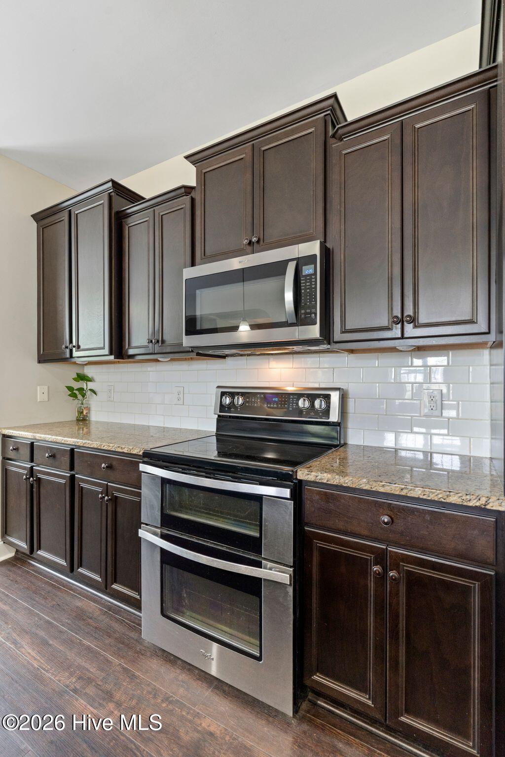 107 Camelot Drive Property Photo 18