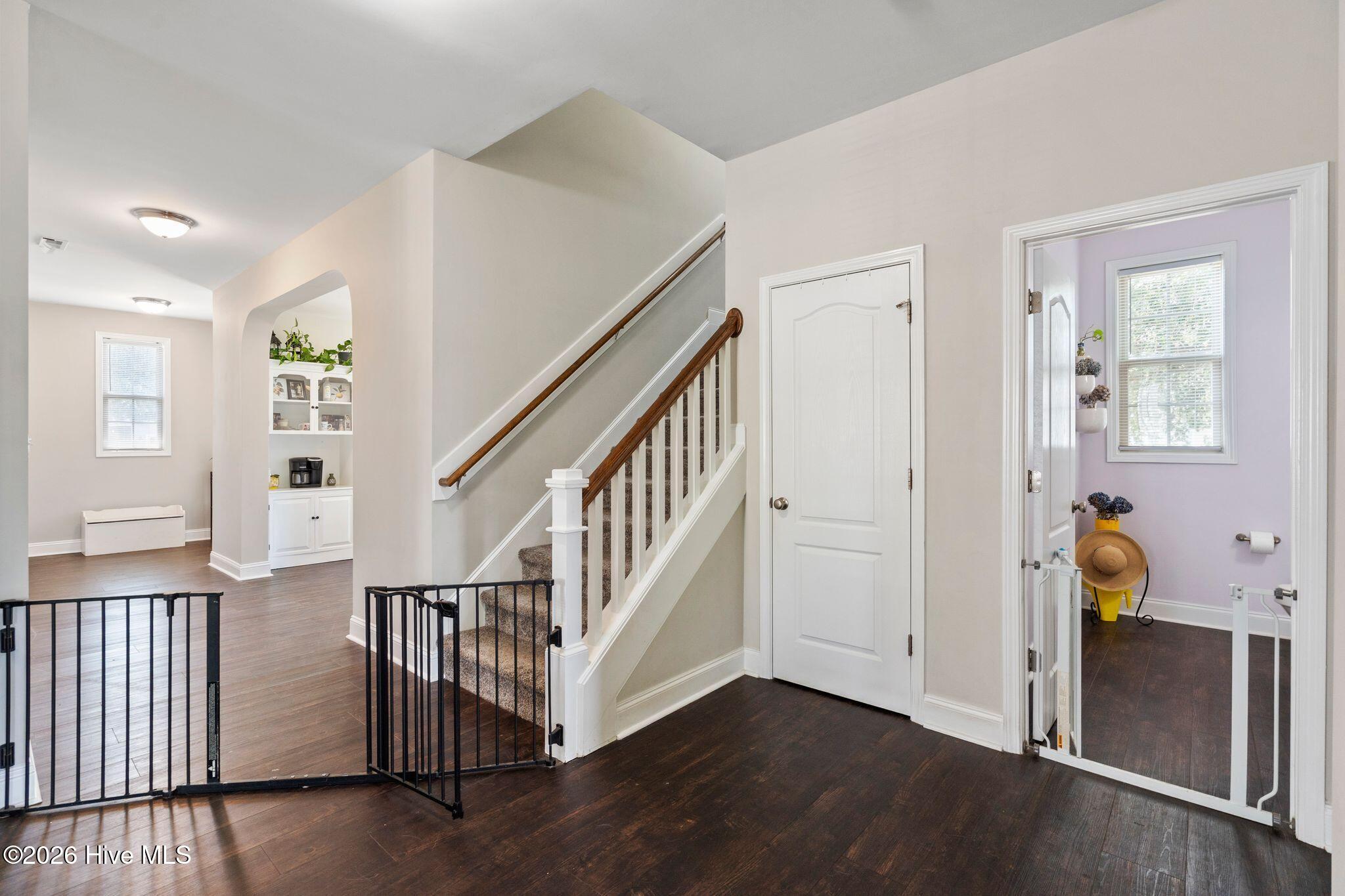 107 Camelot Drive Property Photo 31