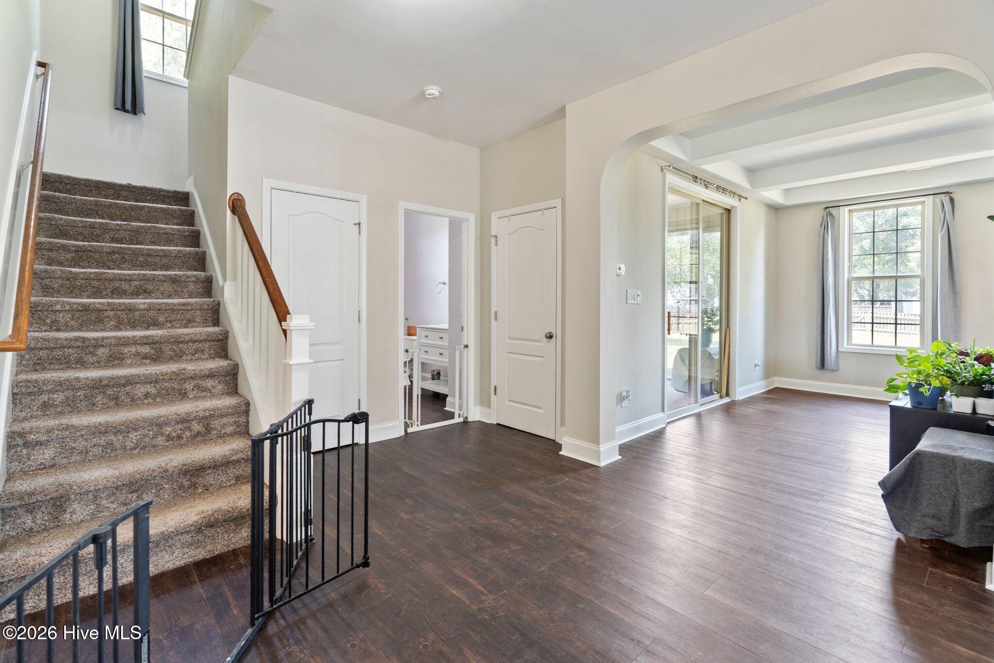 107 Camelot Drive Property Photo 34