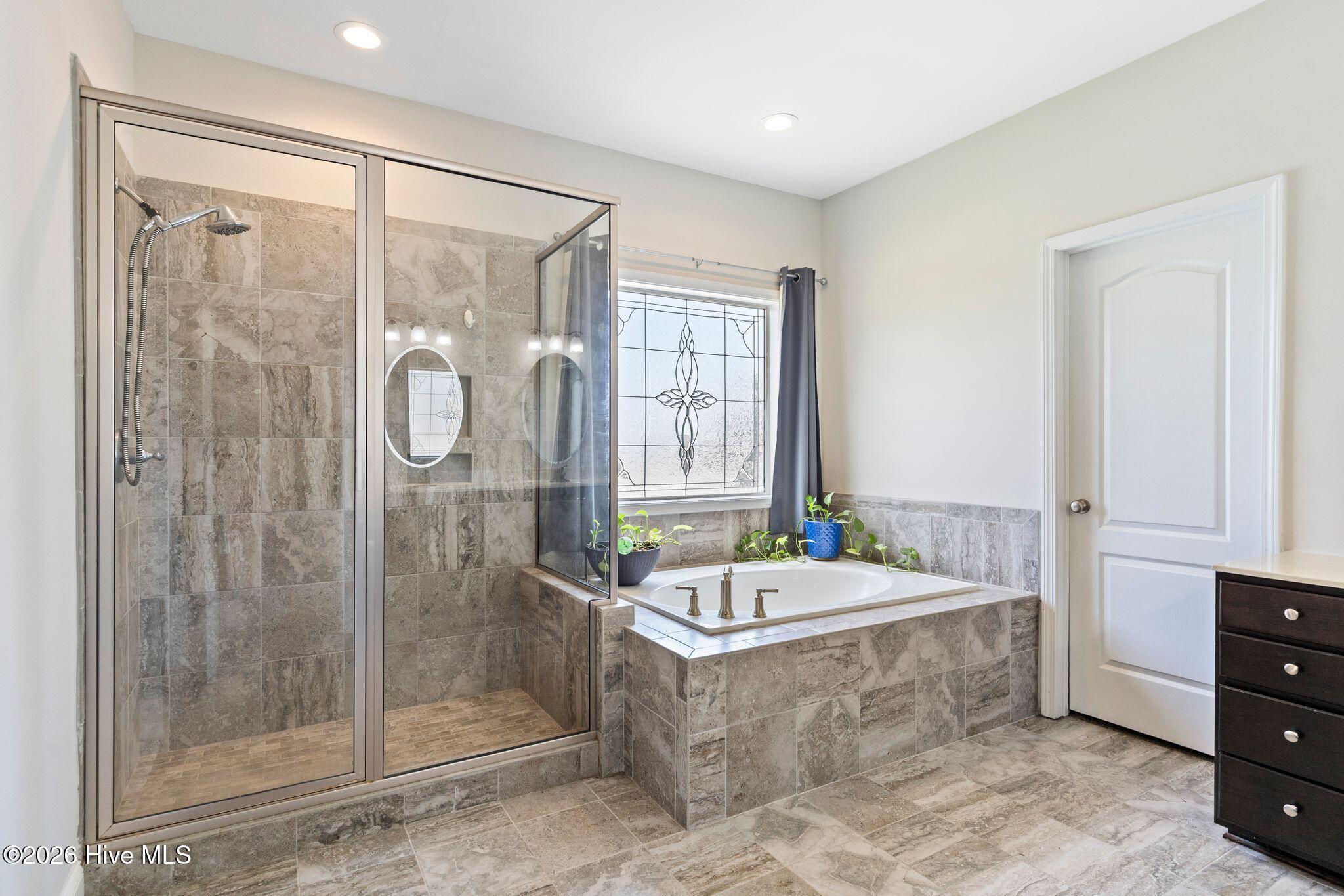 107 Camelot Drive Property Photo 40