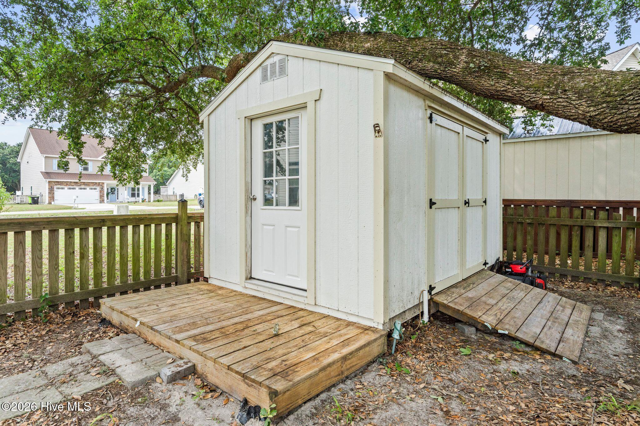 107 Camelot Drive Property Photo 64