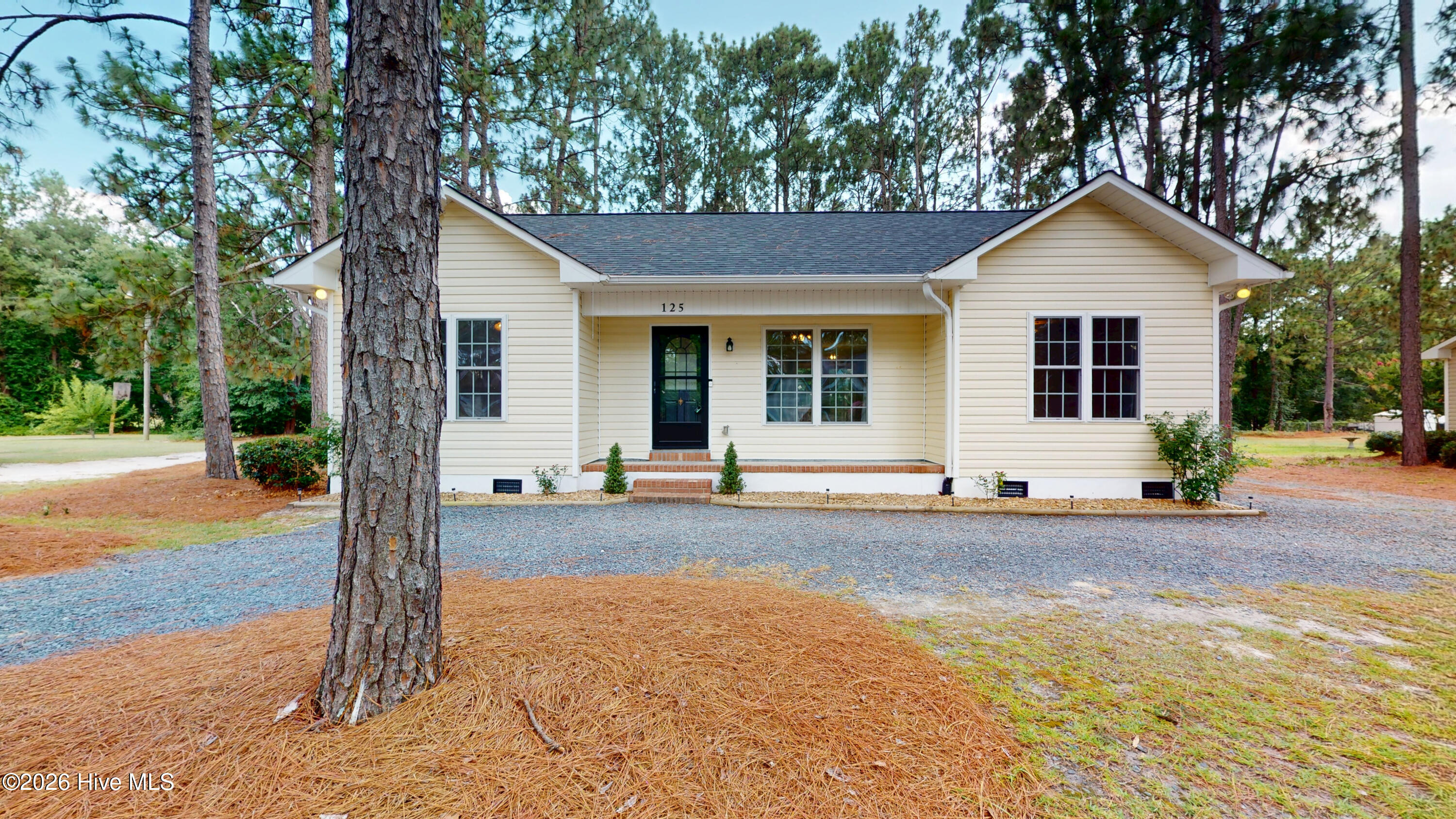 125 Forest Place Property Photo 1