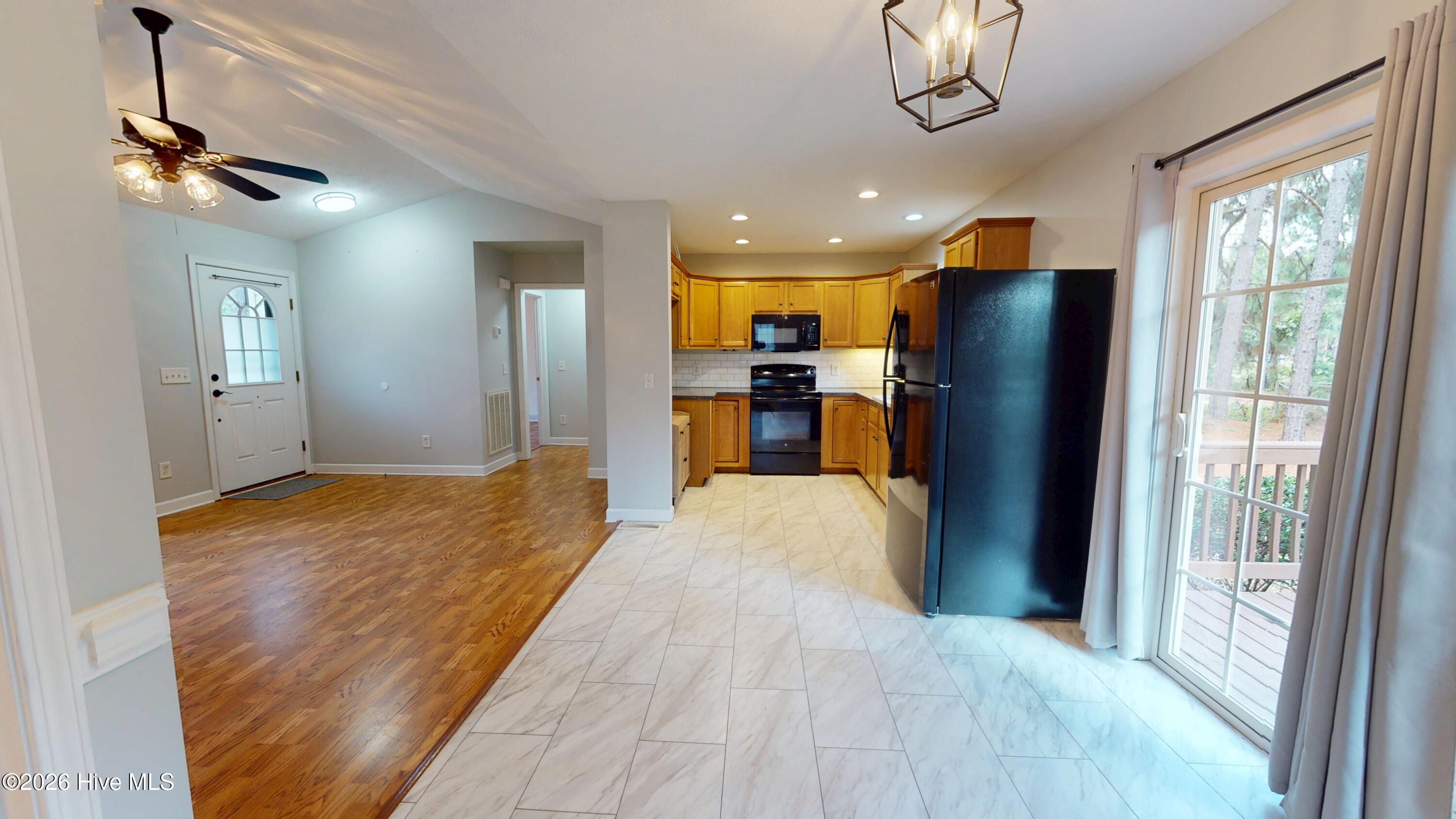 125 Forest Place Property Photo 11