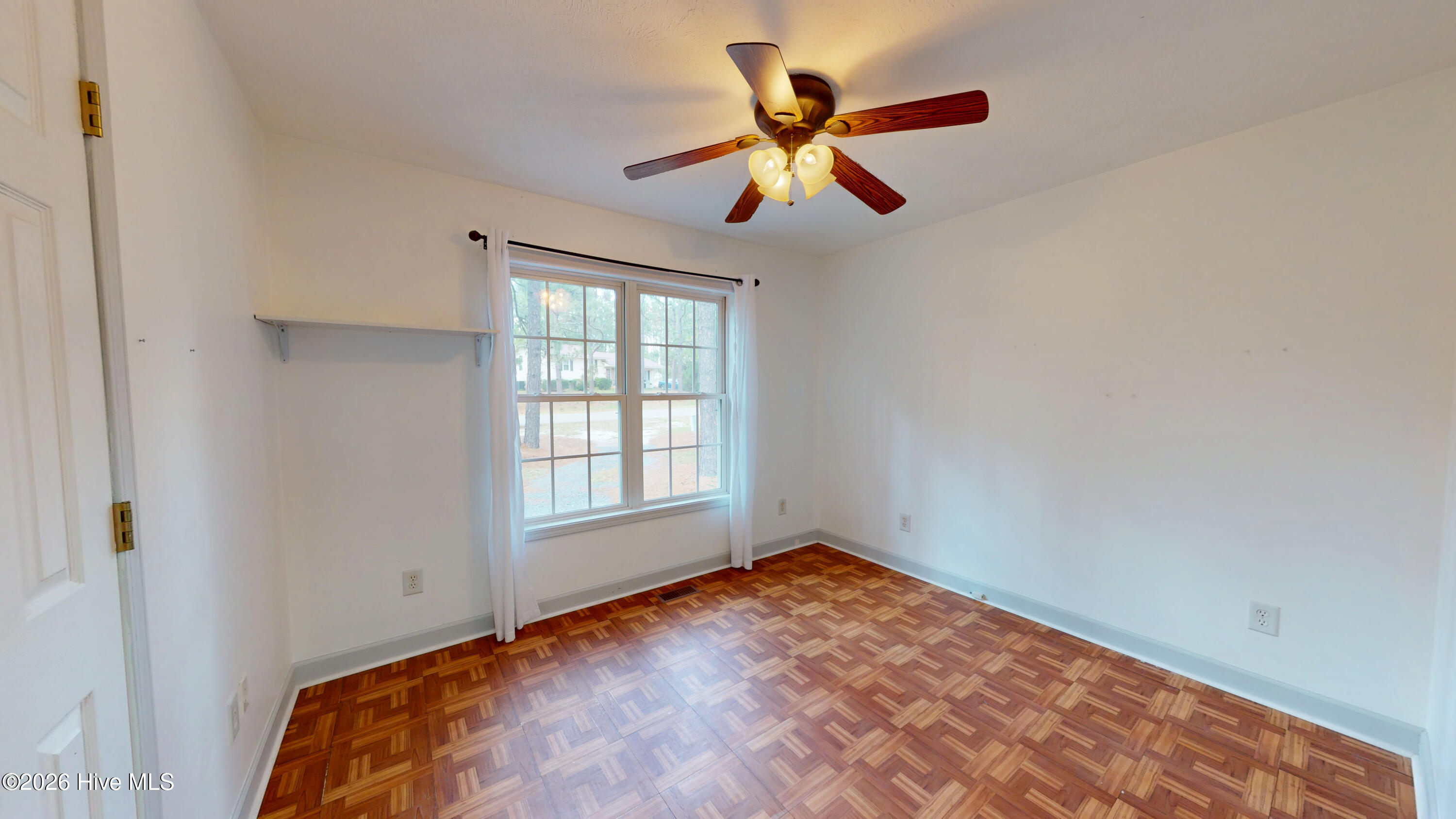 125 Forest Place Property Photo 17