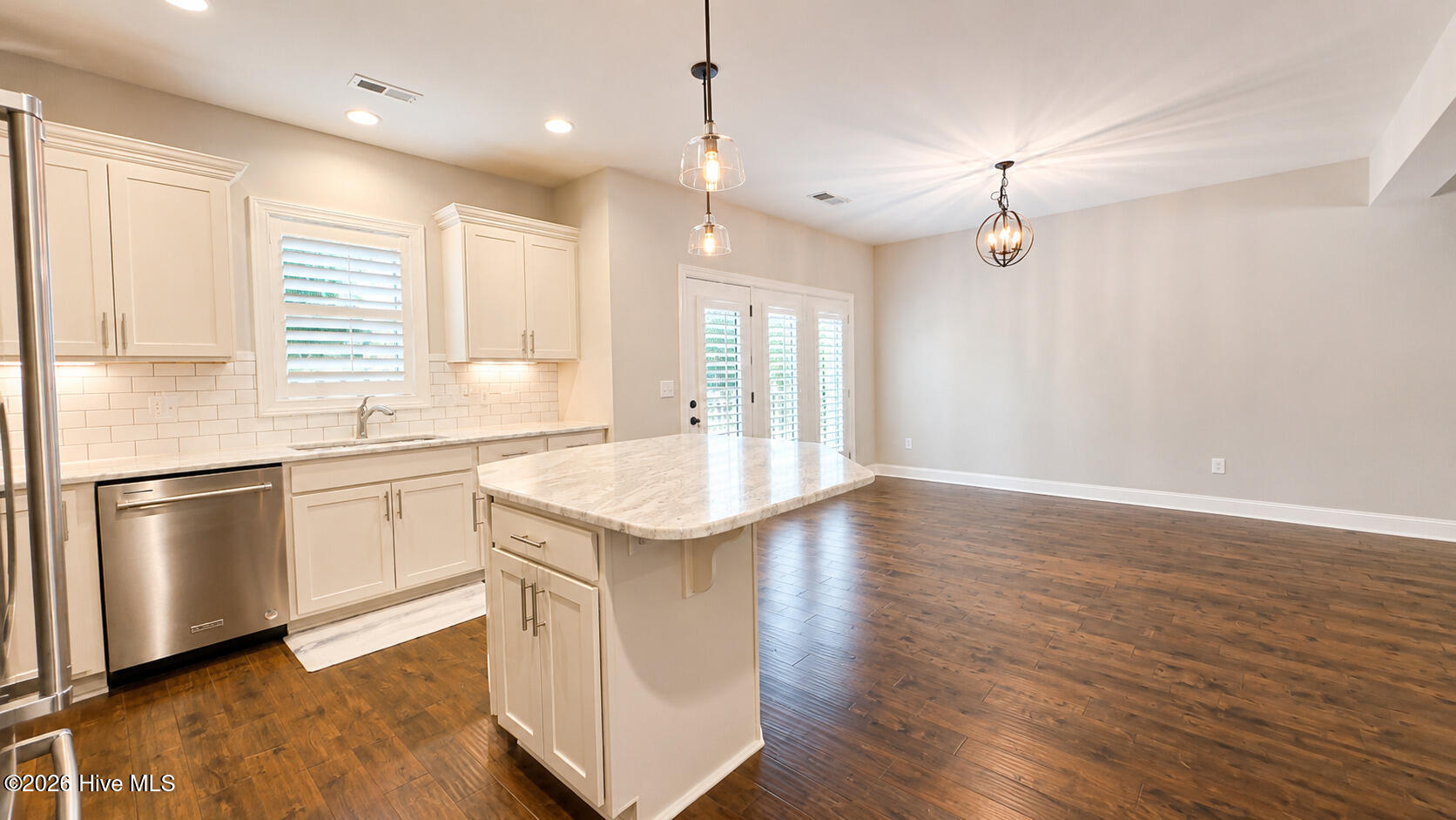 129 Pinebranch Court Property Photo 11