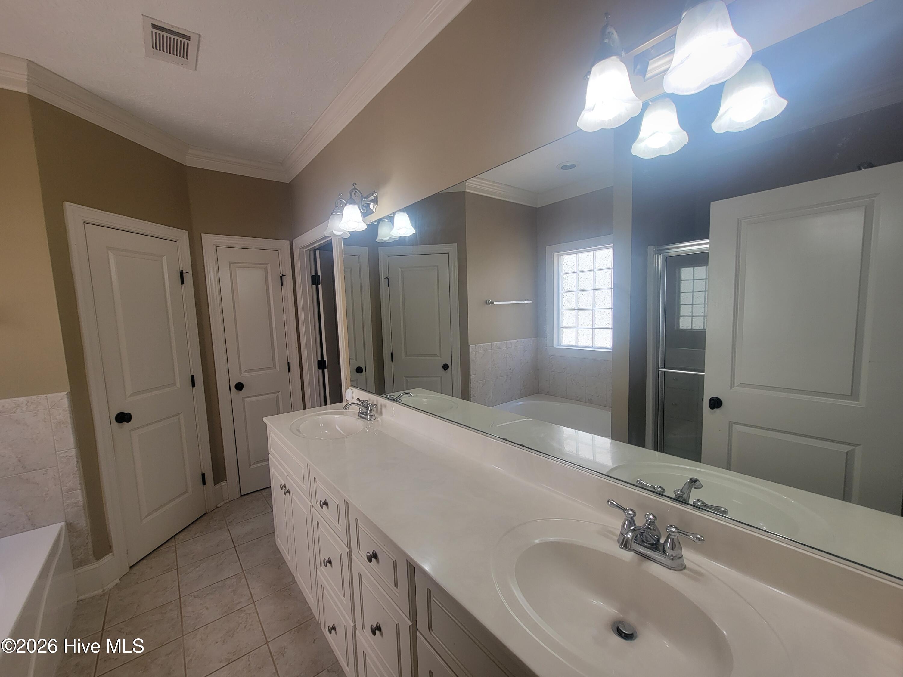 1010 Barrett Drive Property Photo 12