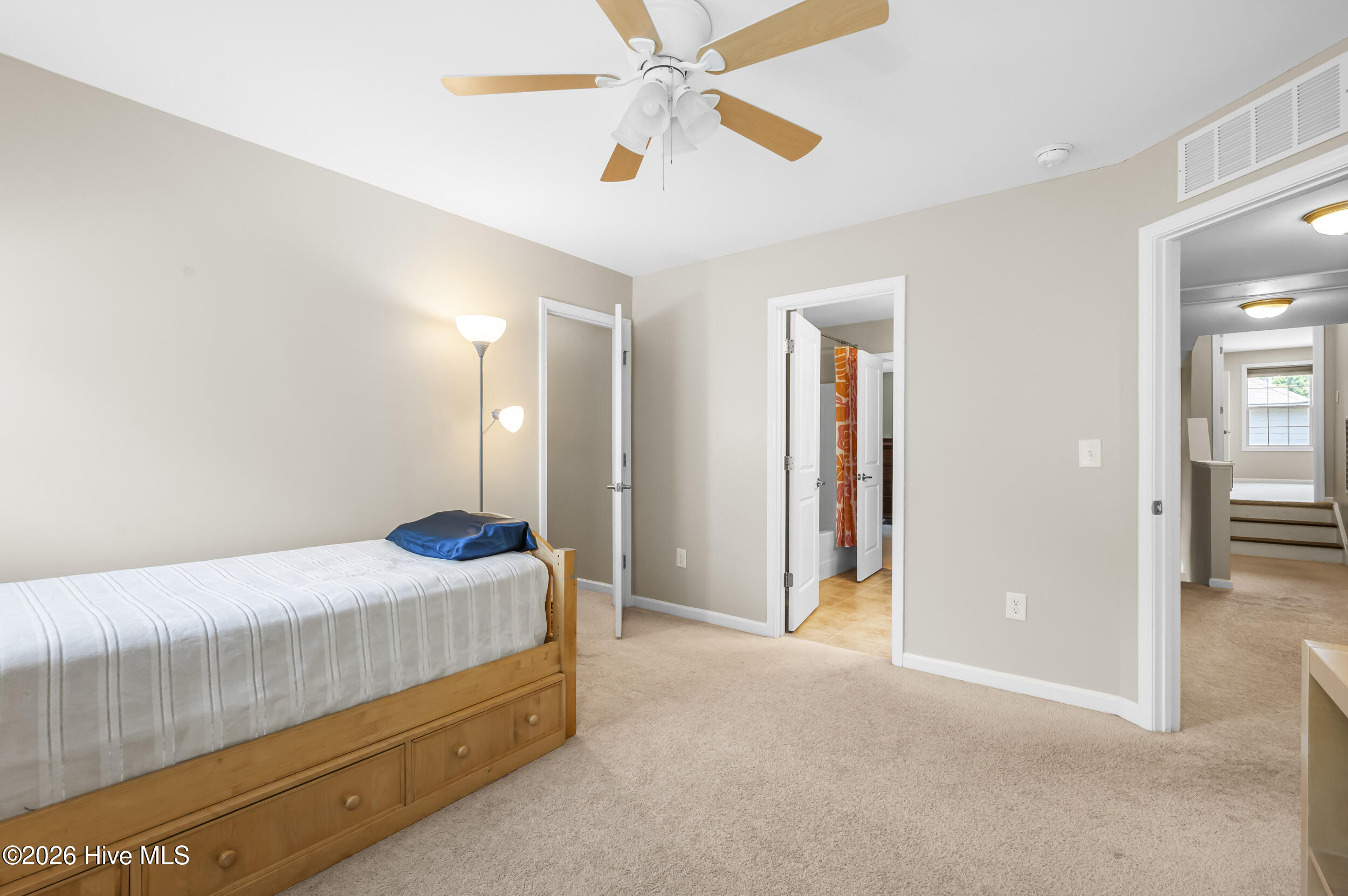 89 Chatsworth Lane Property Photo 33