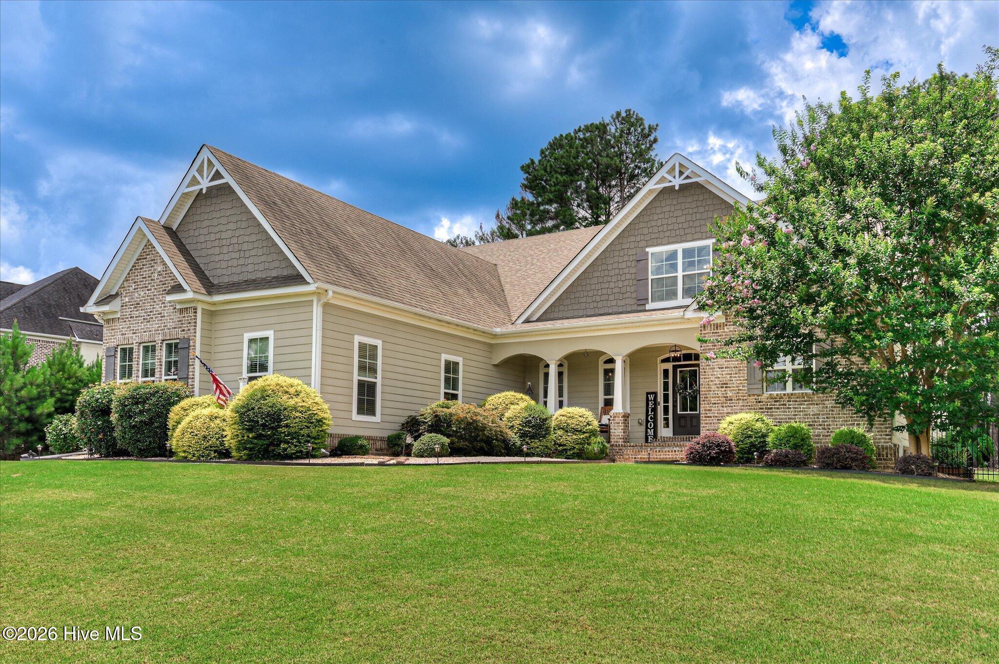 629 Emerald Crossing Property Photo 4