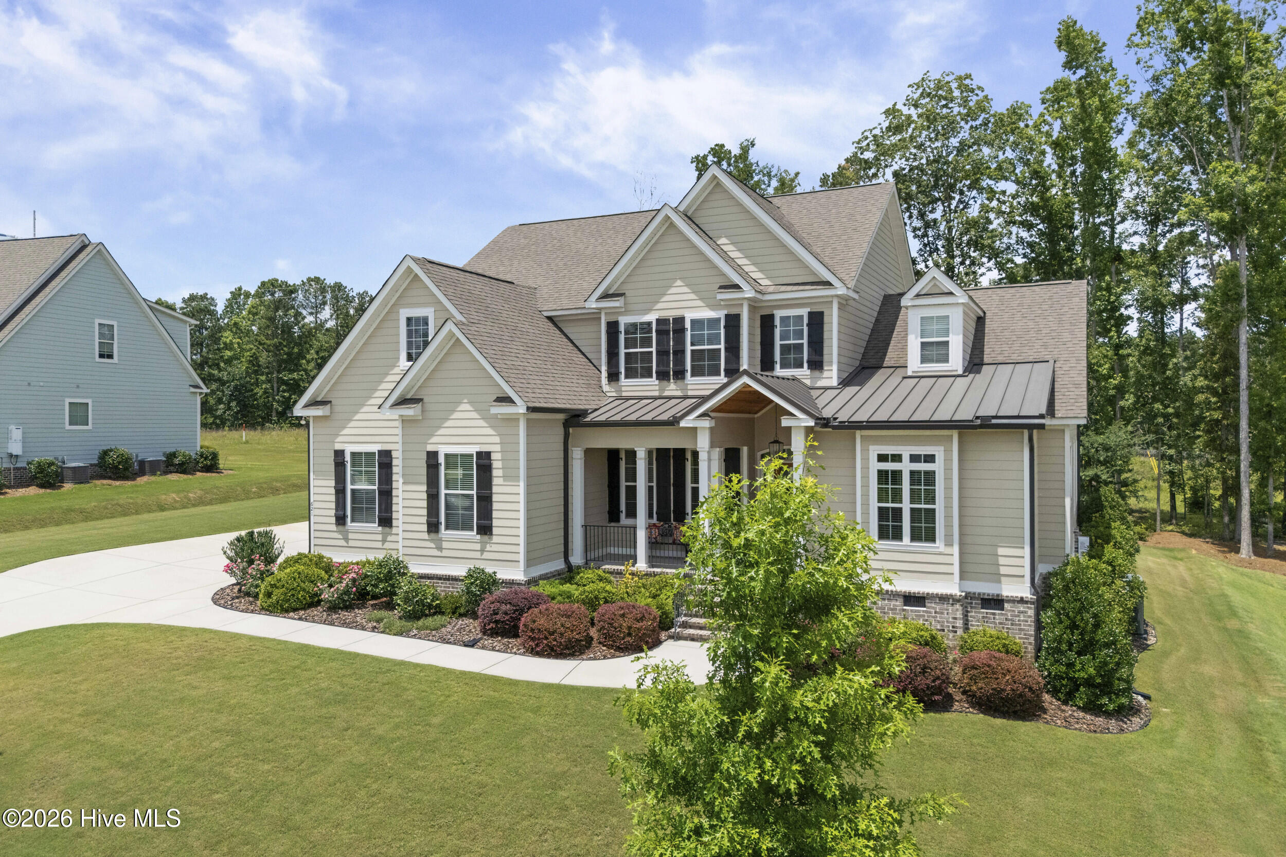 621 Darien Drive Property Photo 4