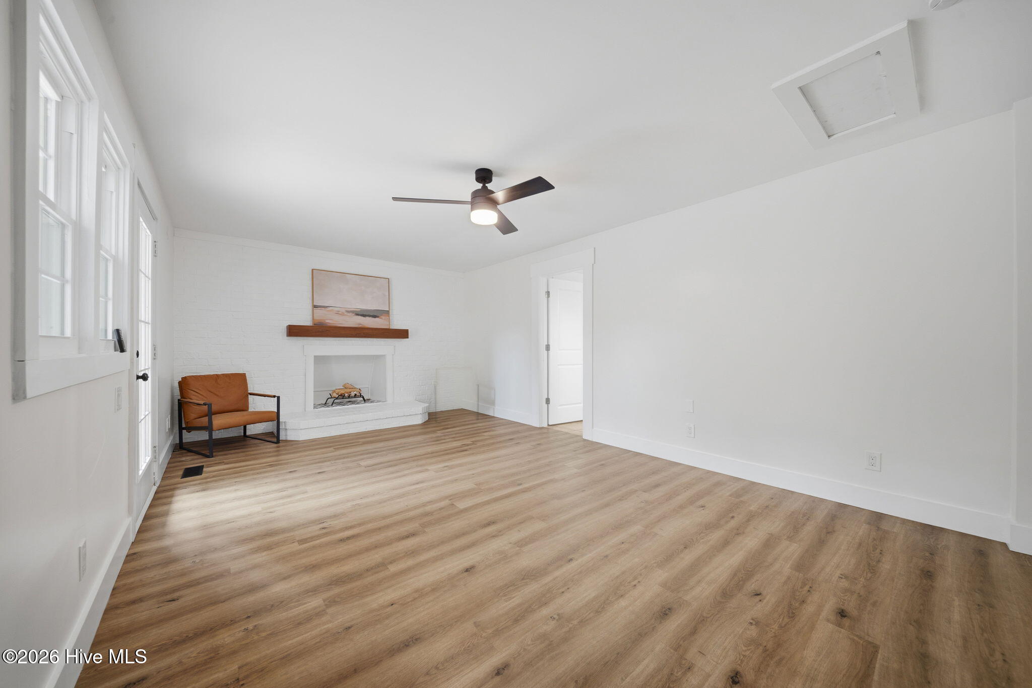 212 Wood Dale Drive Property Photo 15
