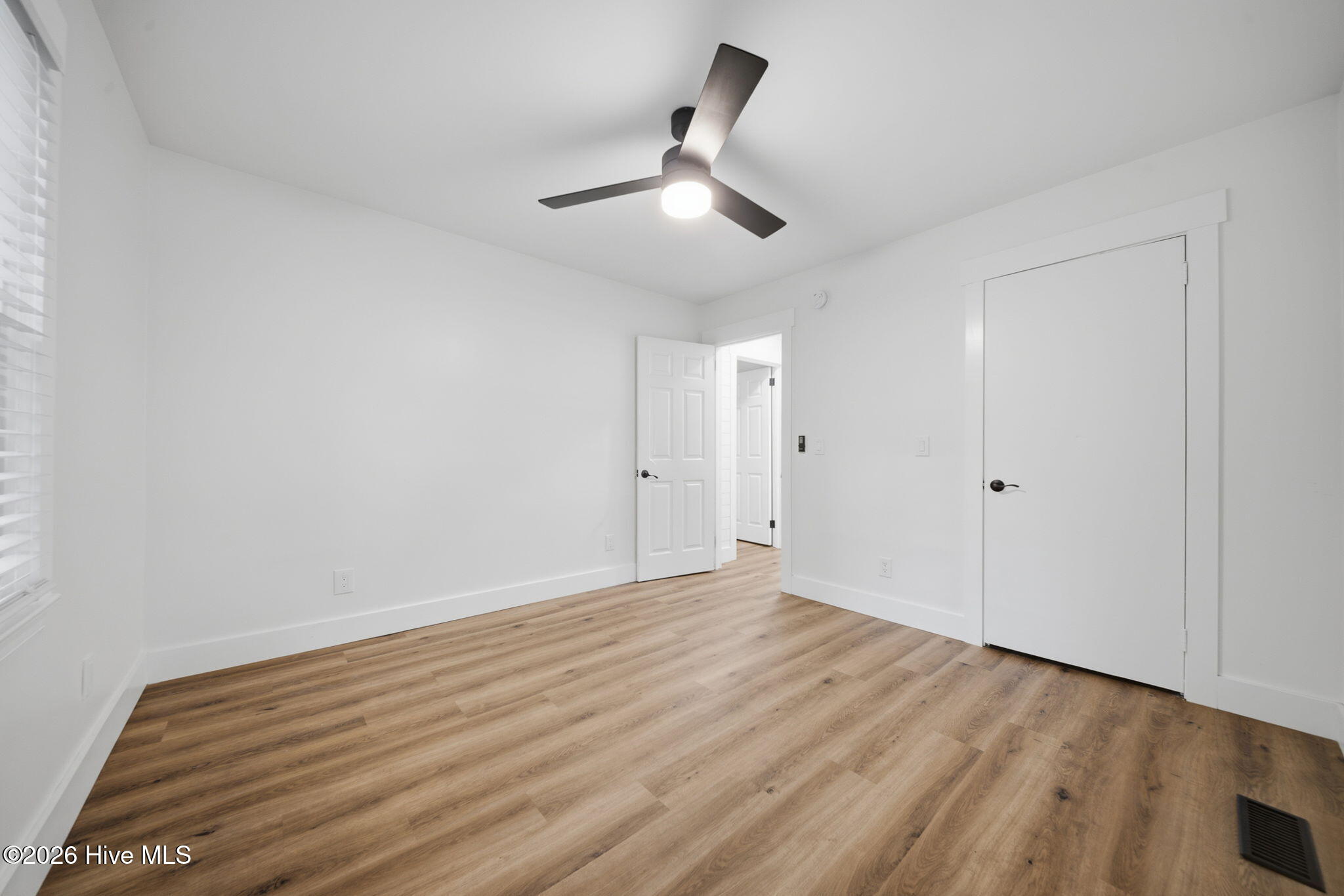 212 Wood Dale Drive Property Photo 24