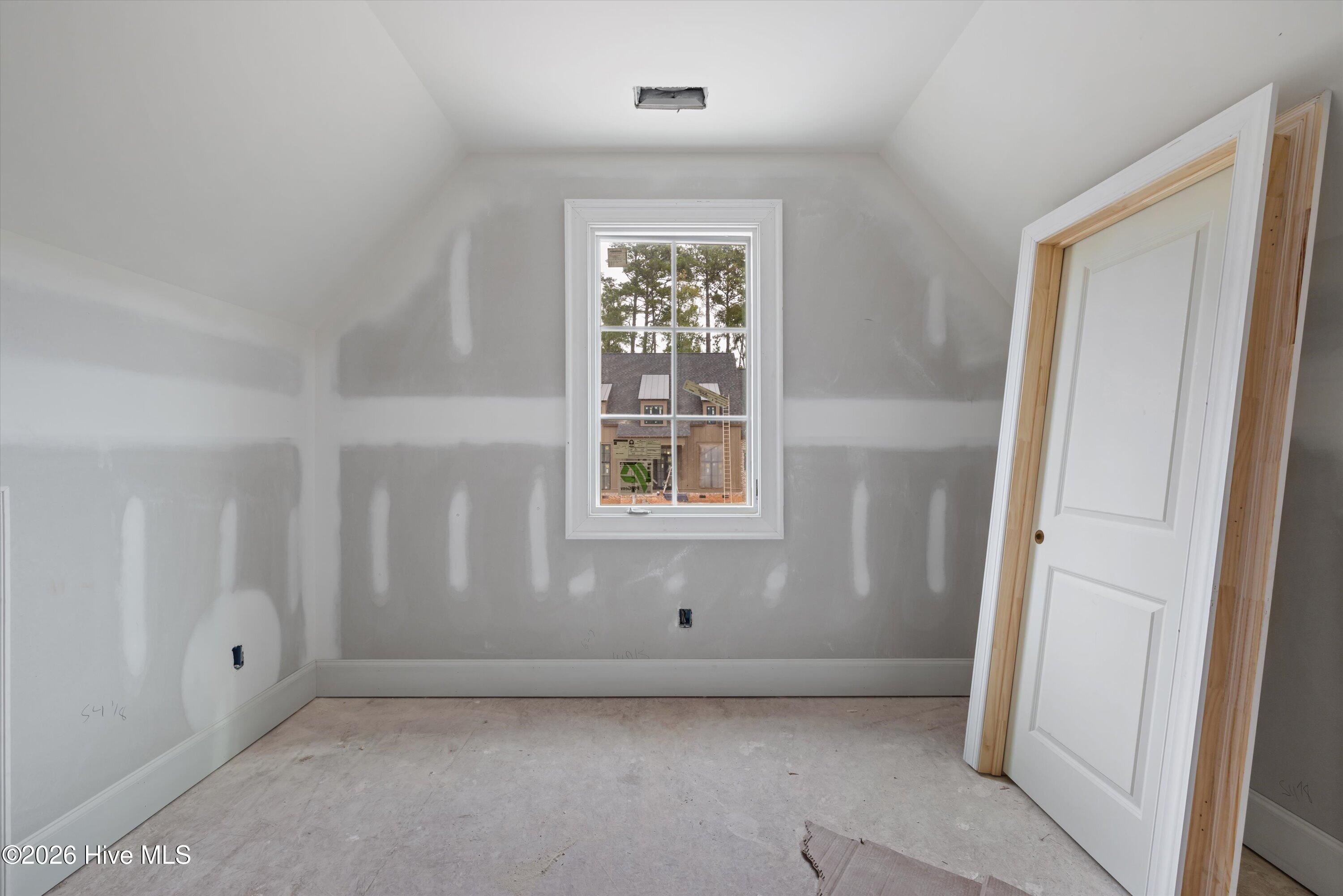 3128 Carillon Way Property Photo 28