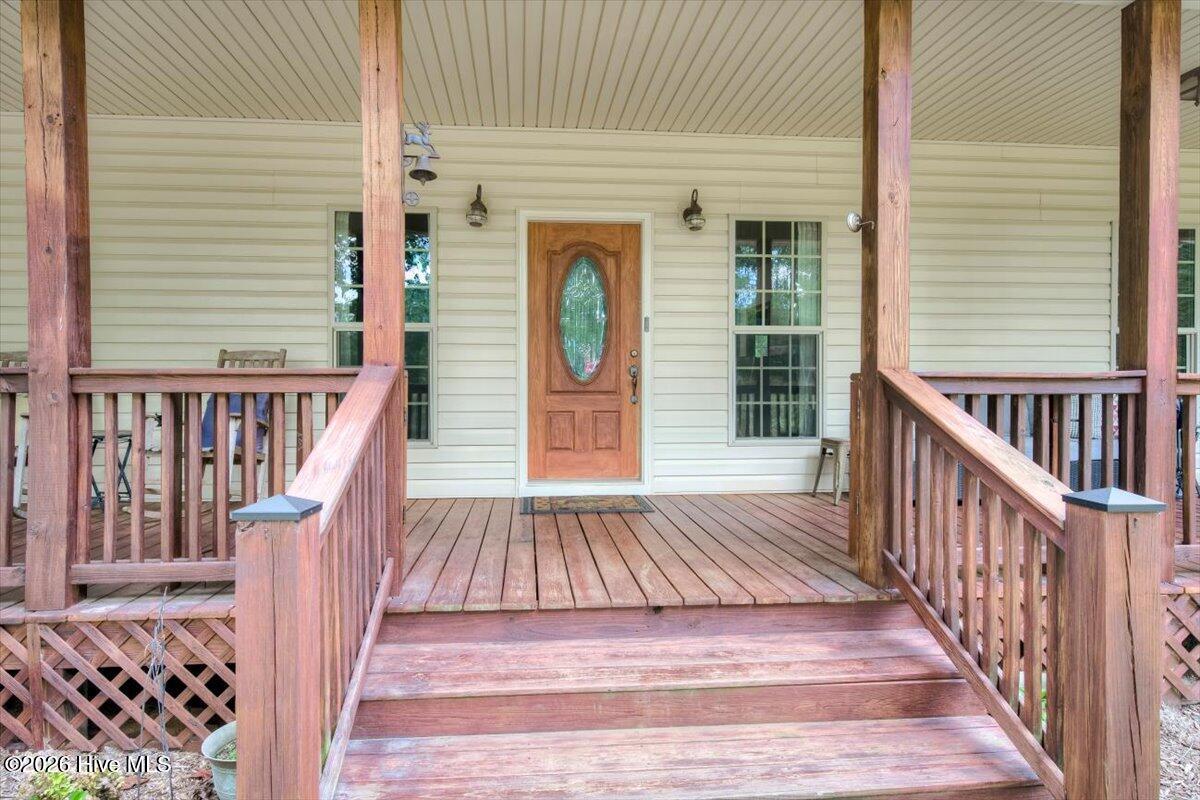 13 Sunset Circle Property Photo 2