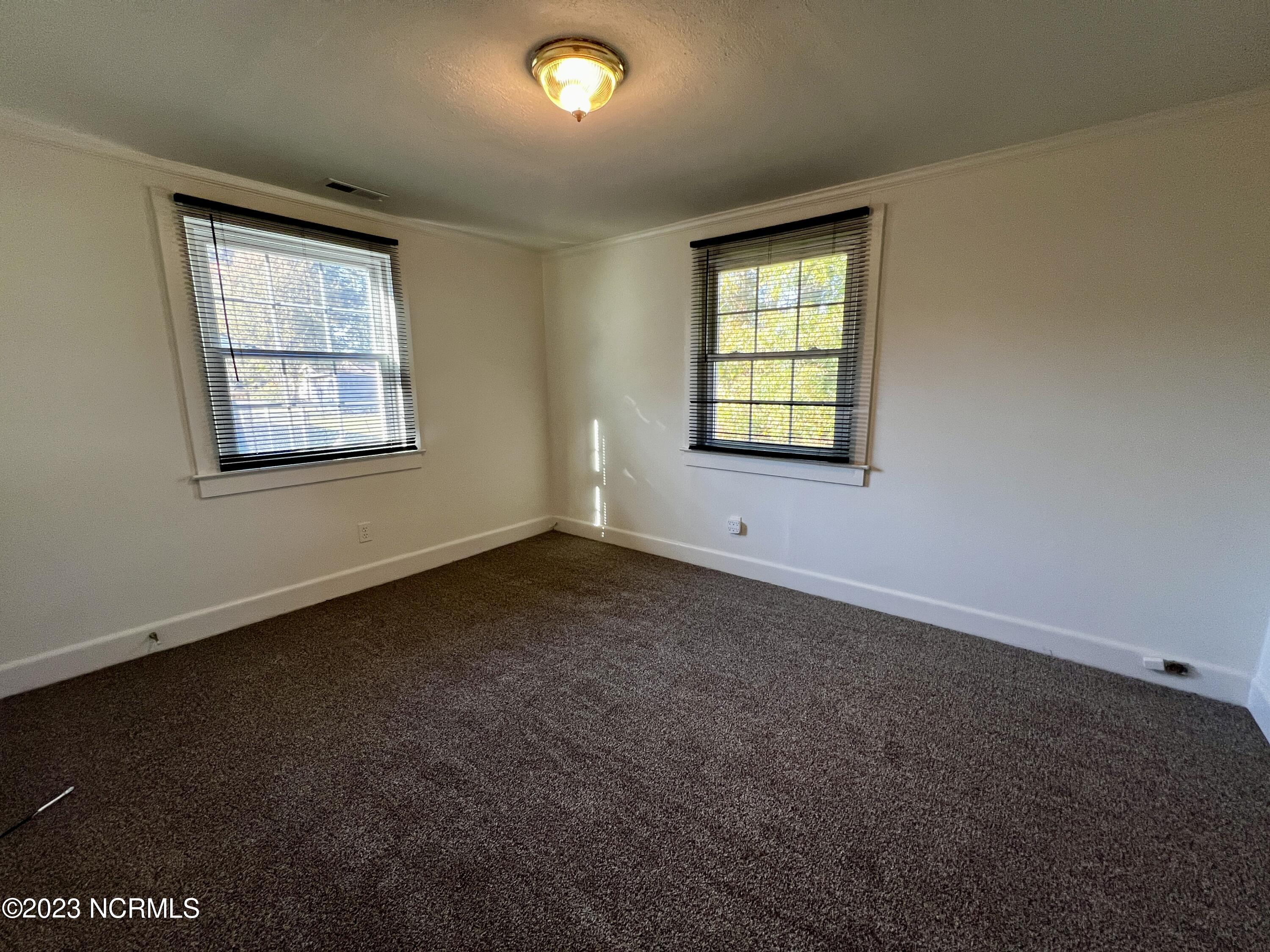 109 Burlington Drive Property Photo 7