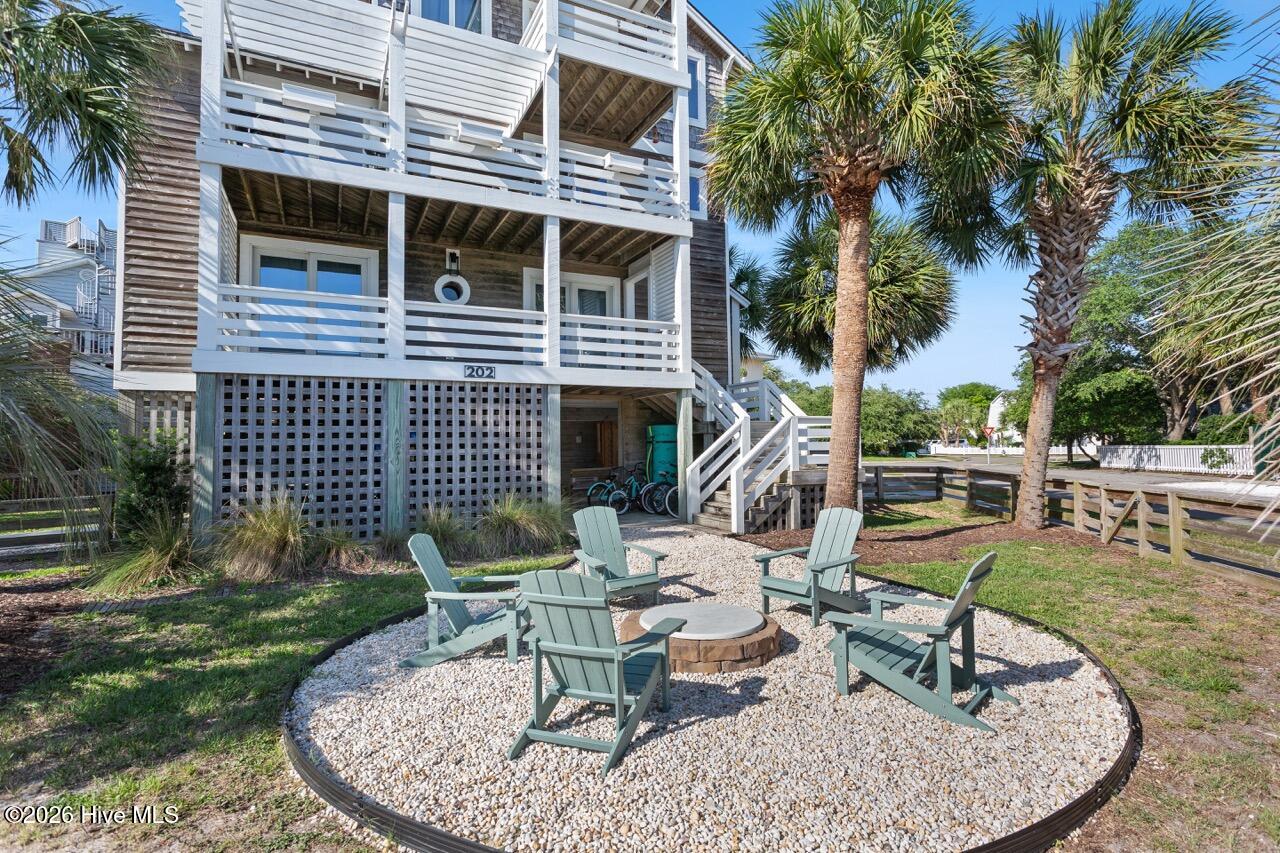 202 Live Oak Drive Property Photo 42