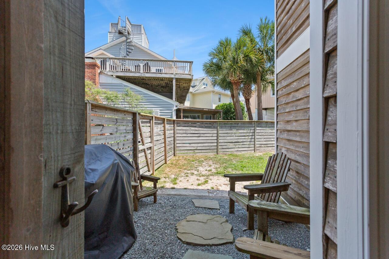 202 Live Oak Drive Property Photo 43