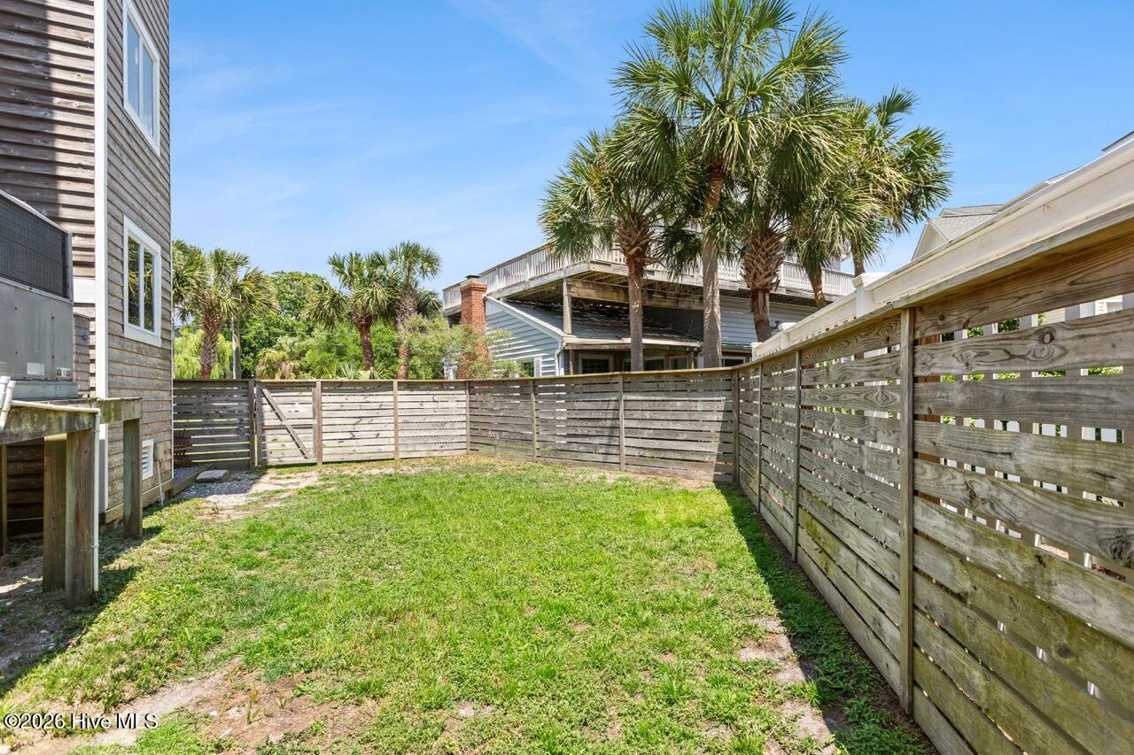 202 Live Oak Drive Property Photo 45