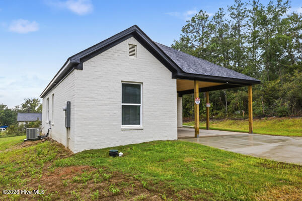 2413 Belgrade Court Property Photo 1