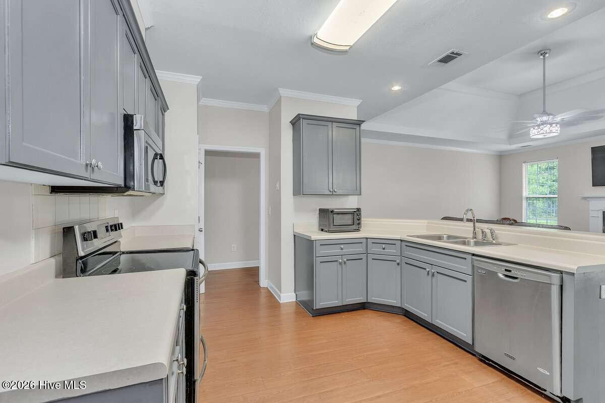 703 Harrison Drive Property Photo 8