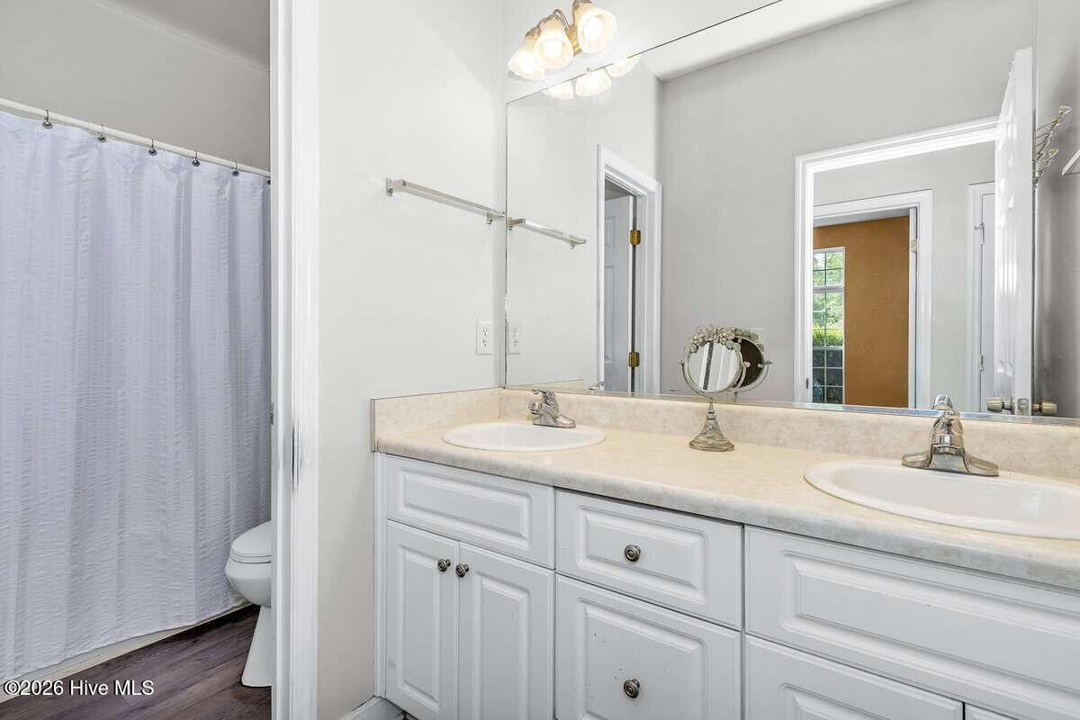 703 Harrison Drive Property Photo 22