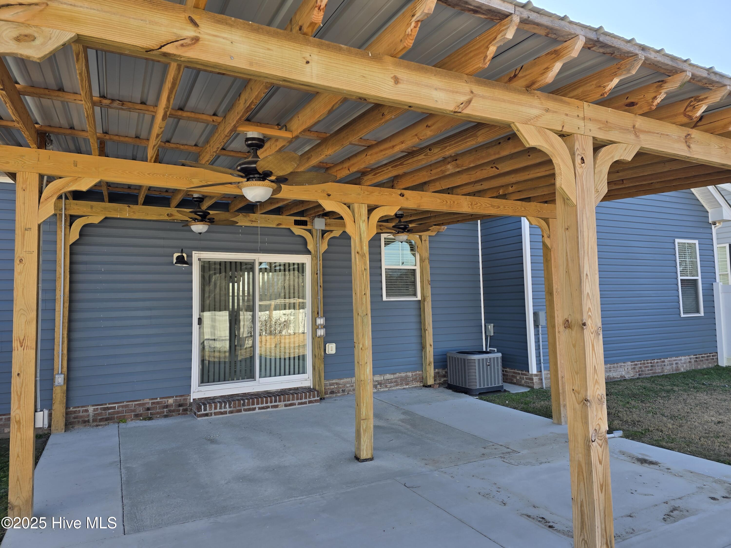 608 Millbrooke Circle Property Photo 11