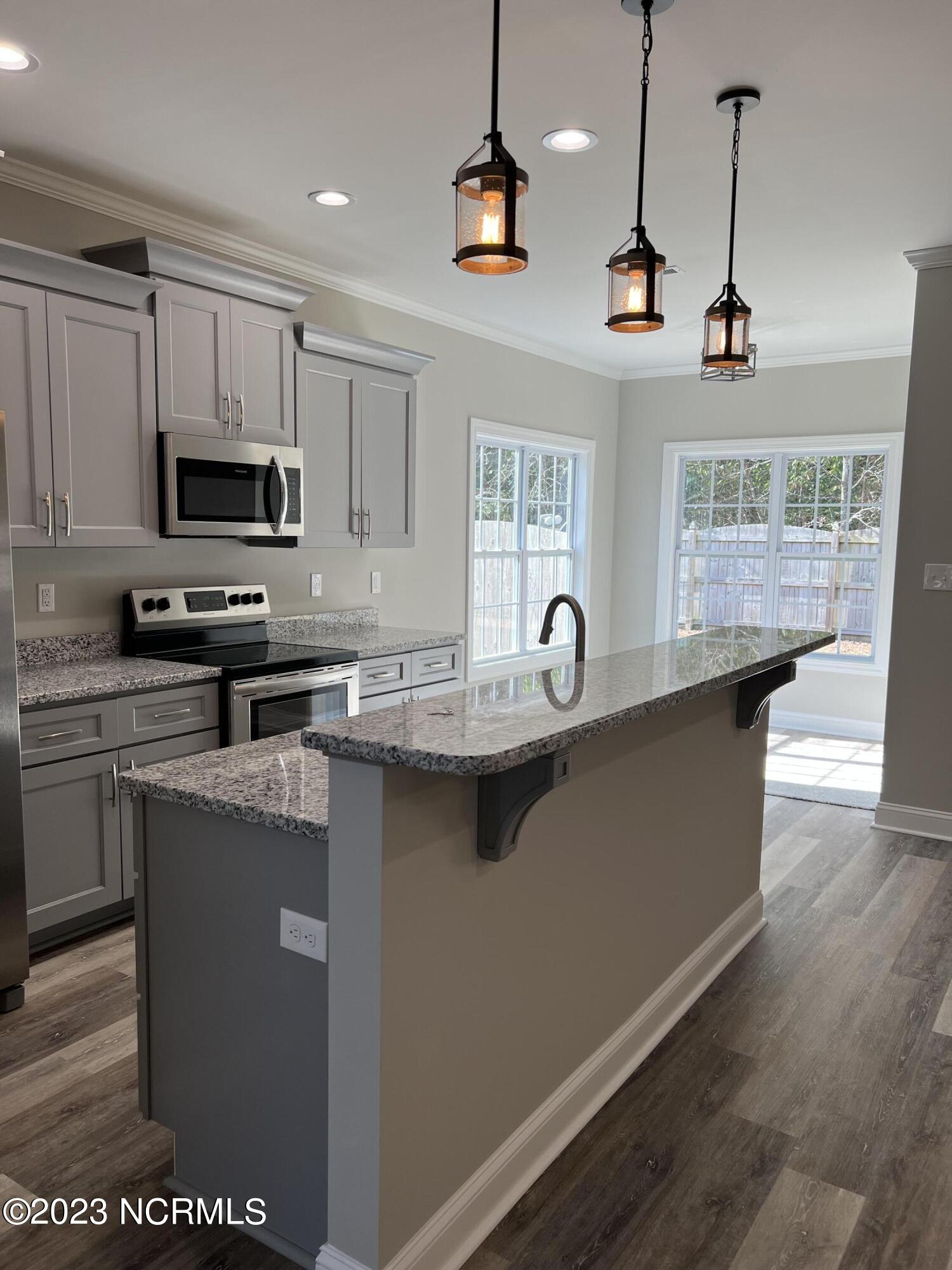 1628 Cambria Drive A Property Photo 11