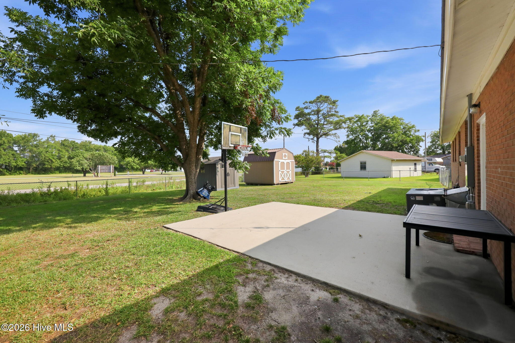 4114 Edgewood Drive Property Photo 5