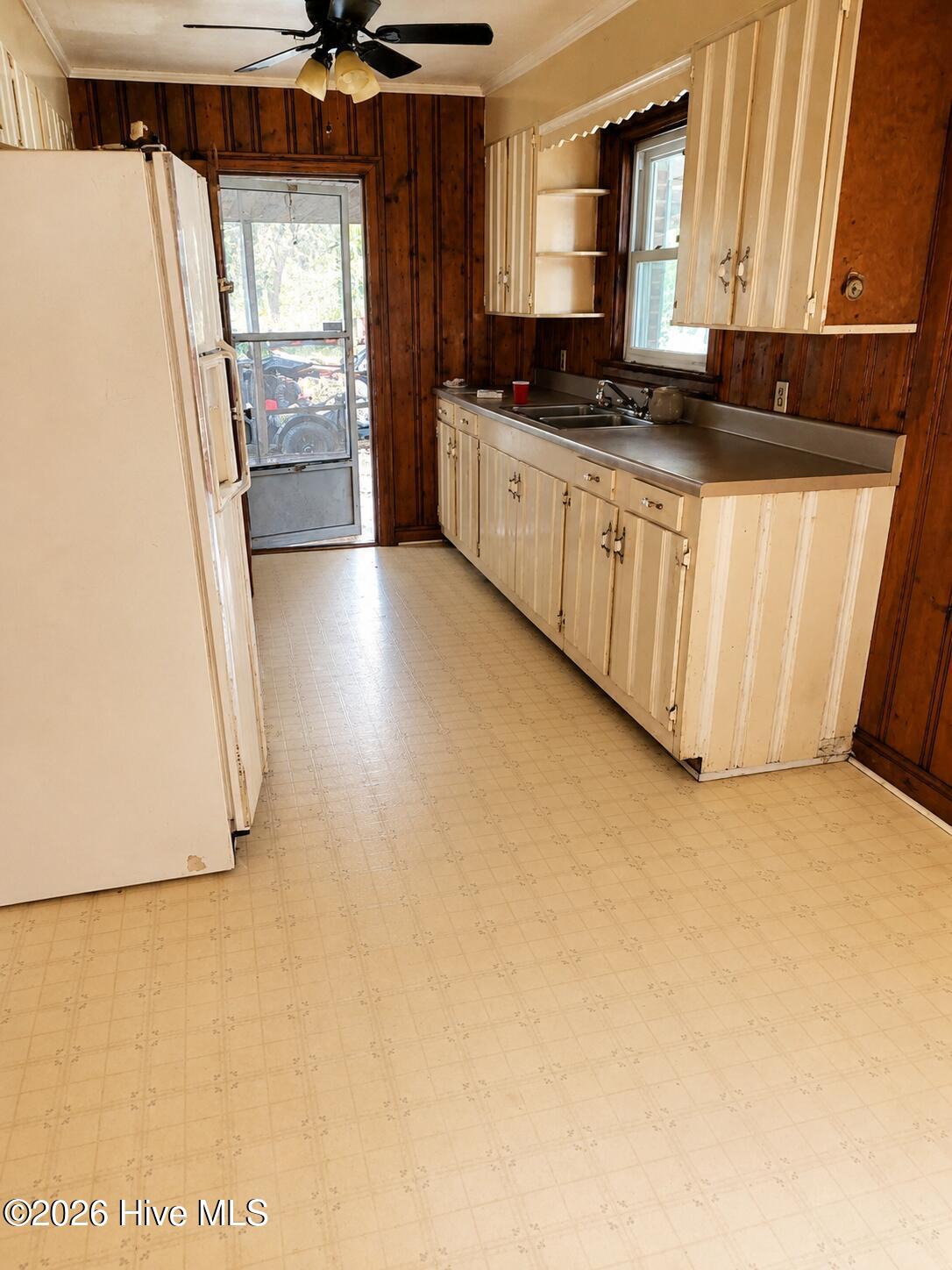 6764 Glenwood Drive Property Photo 19