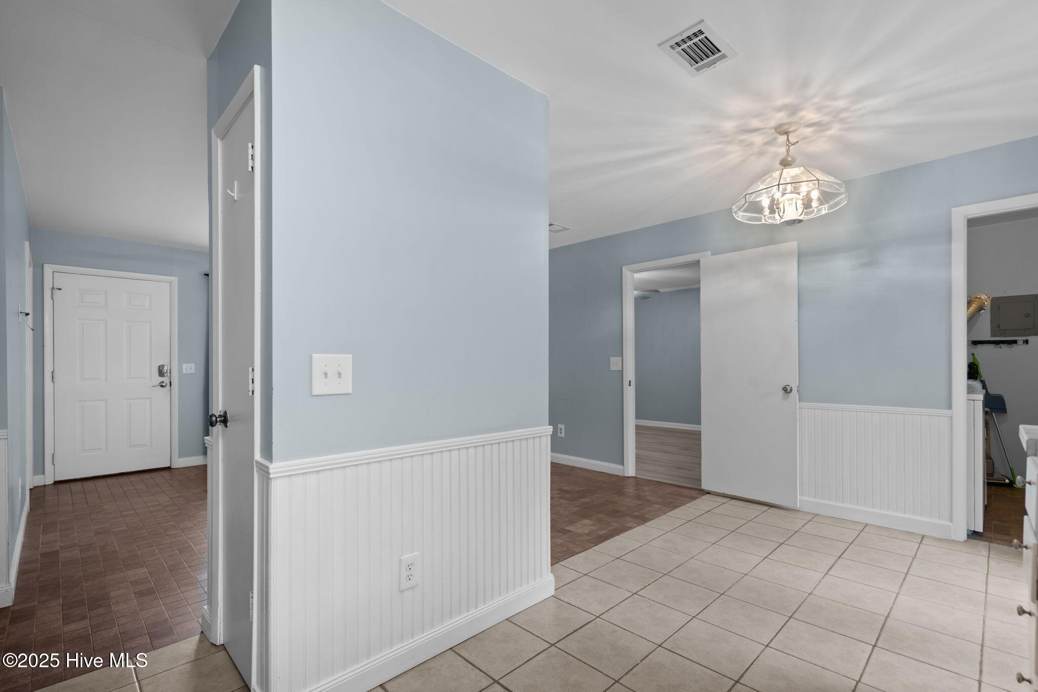233 Buff Circle Property Photo 18