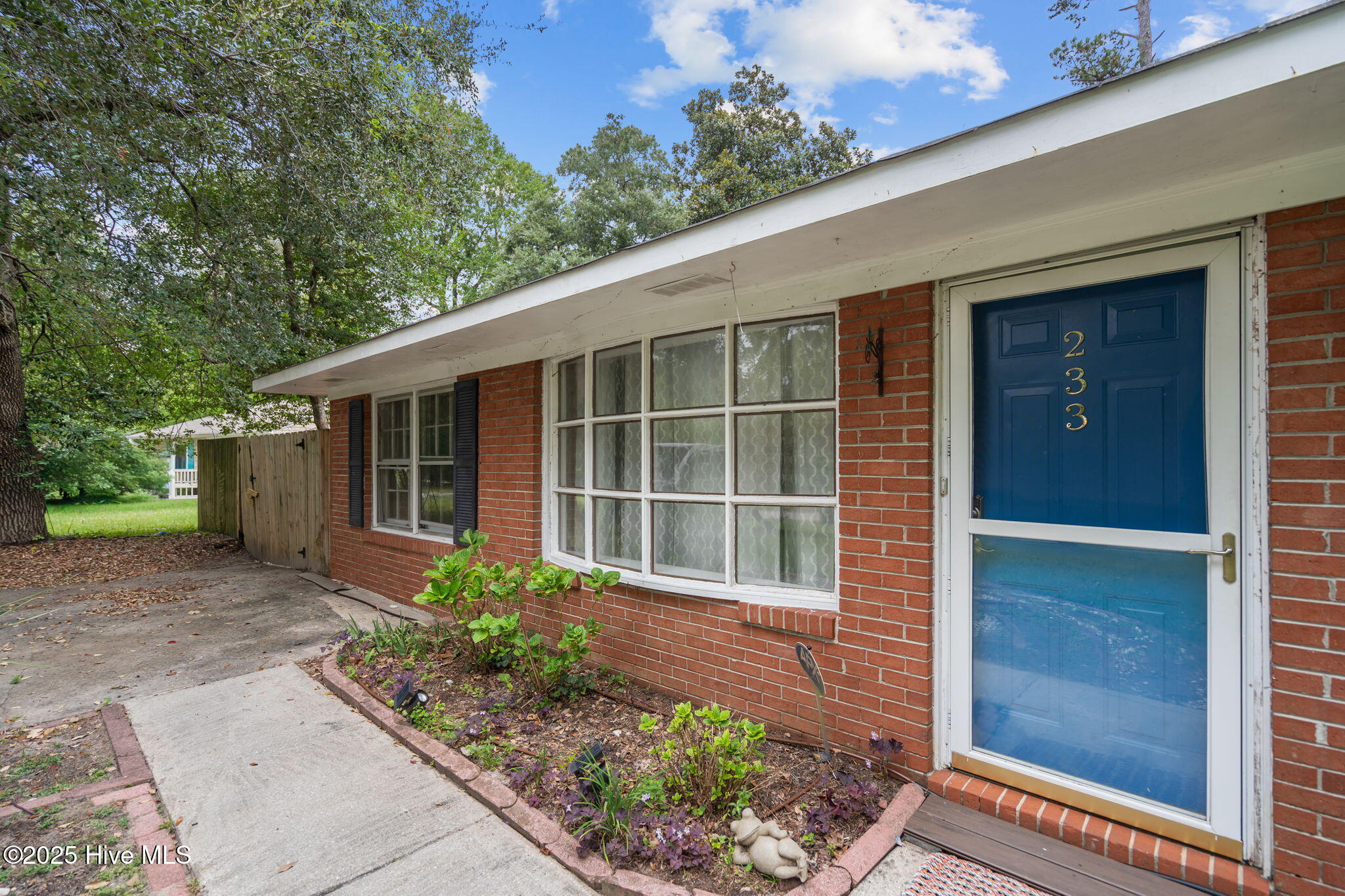 233 Buff Circle Property Photo 44