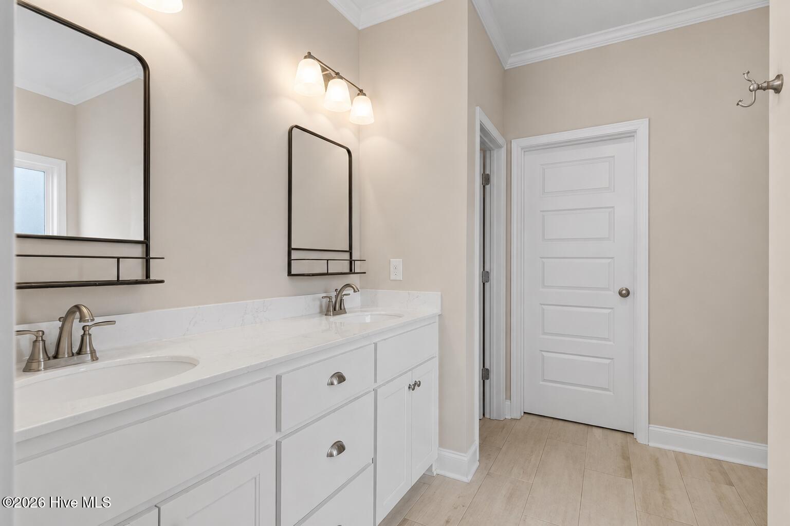325 Dove Lake Drive Property Photo 16