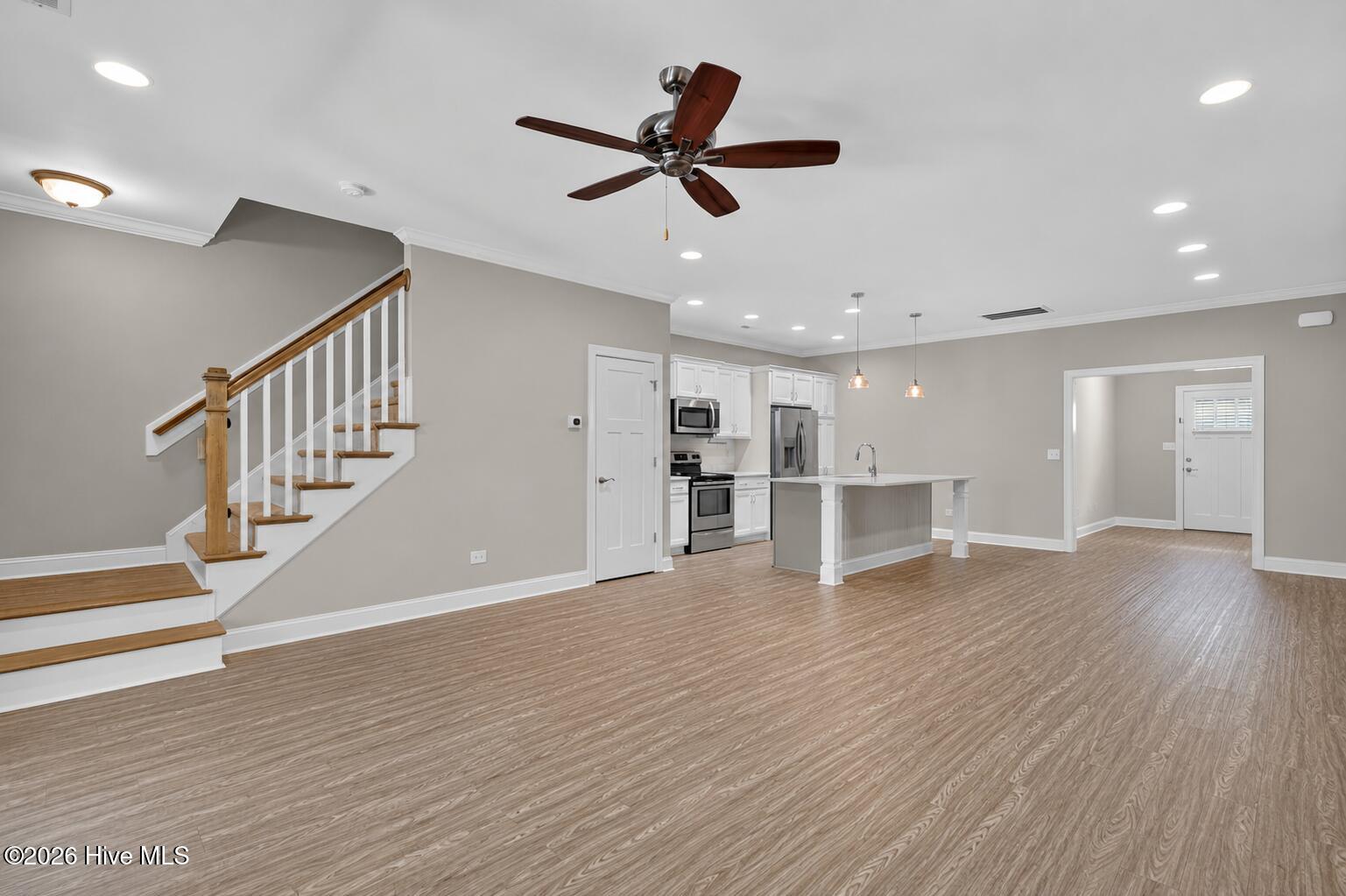 1025 Summer Woods Drive Property Photo 15
