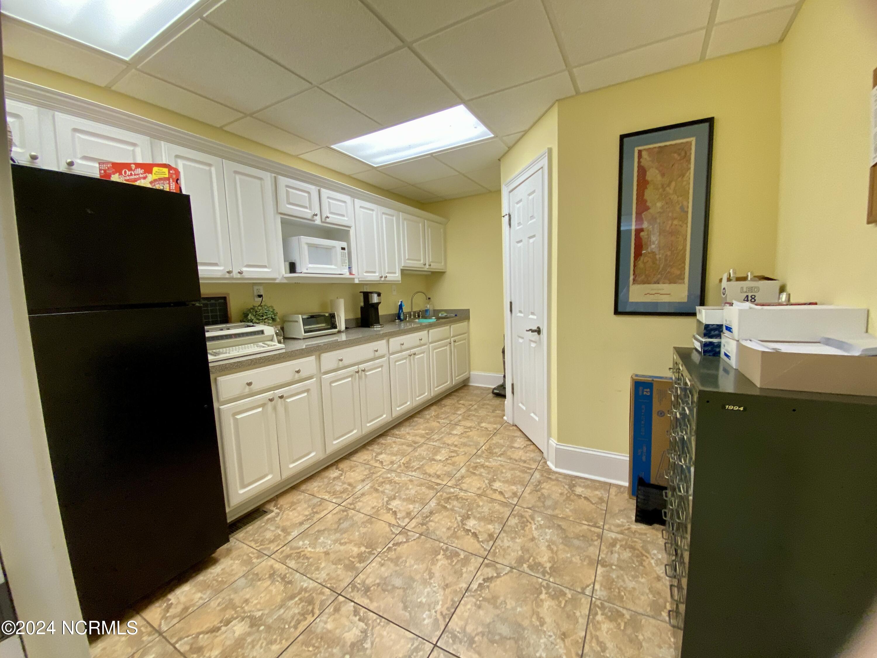 121 Courthouse Drive Property Photo 12