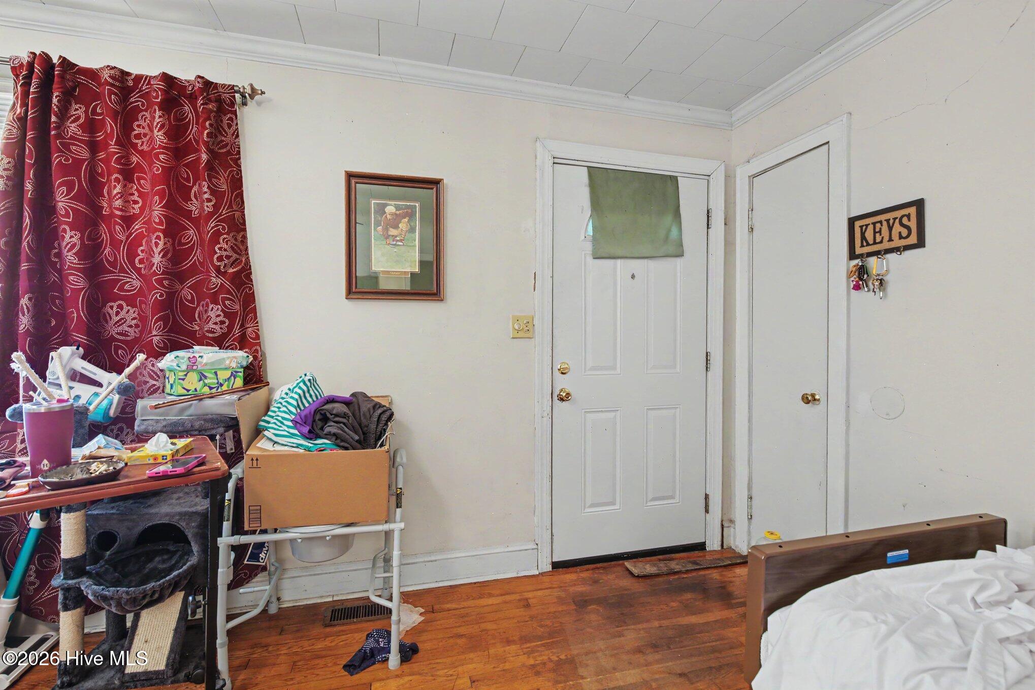 703 Scott Street Property Photo 7