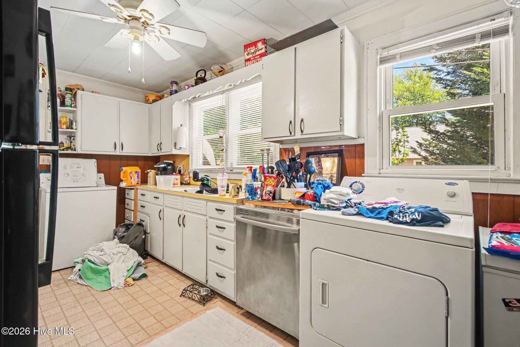 703 Scott Street Property Photo 11