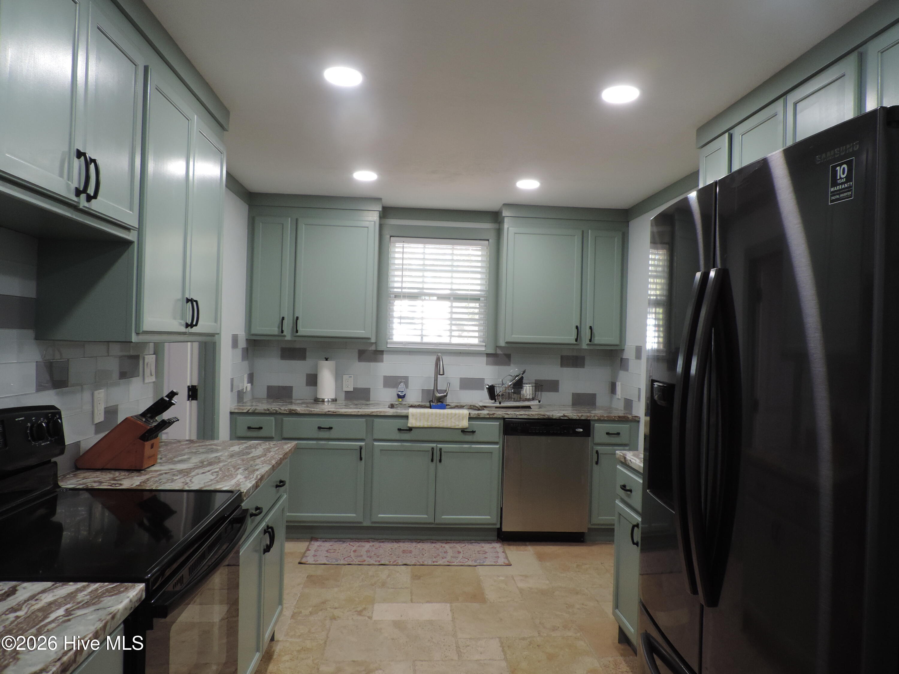 423 Greenfield Road Property Photo 3
