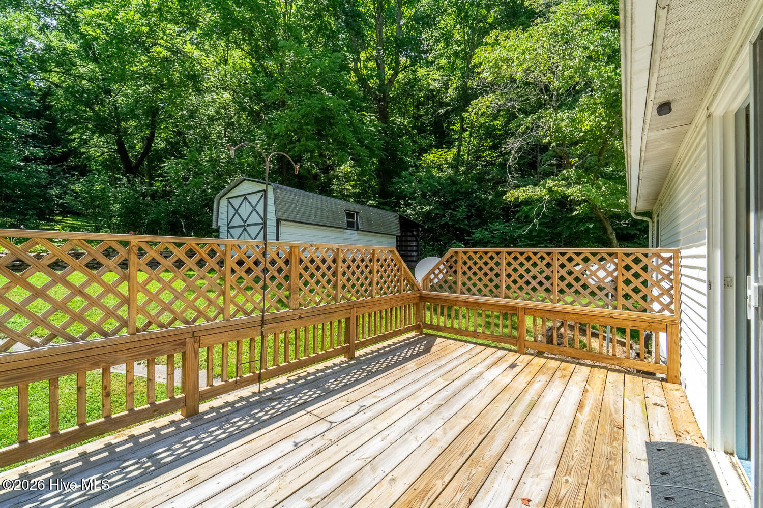 394 Anderson Road Property Photo 37