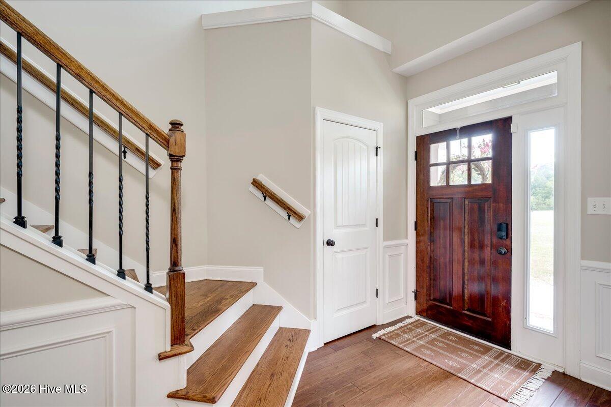 931 Forest Drive Property Photo 9