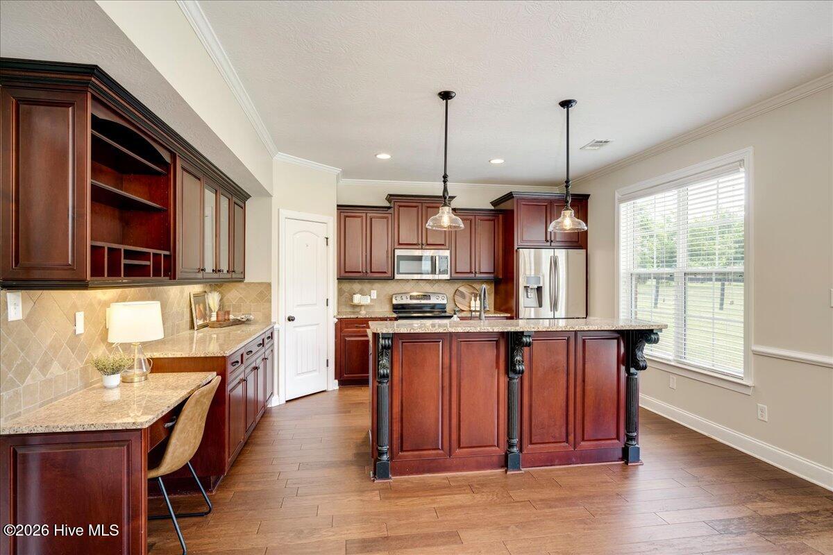 931 Forest Drive Property Photo 12