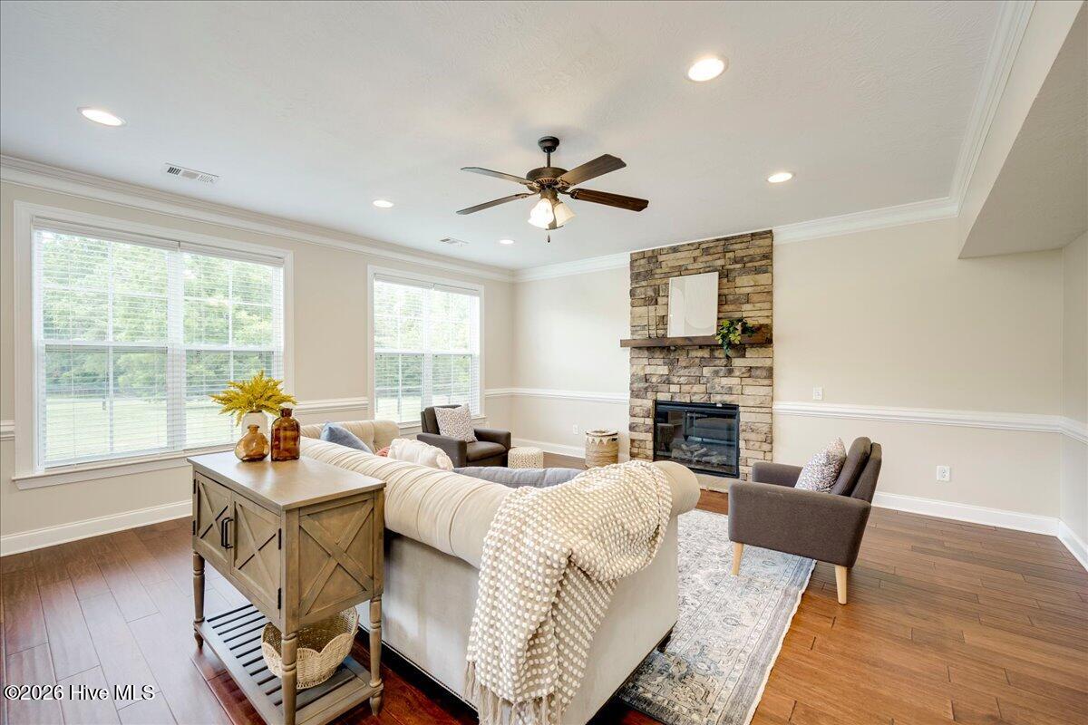 931 Forest Drive Property Photo 14