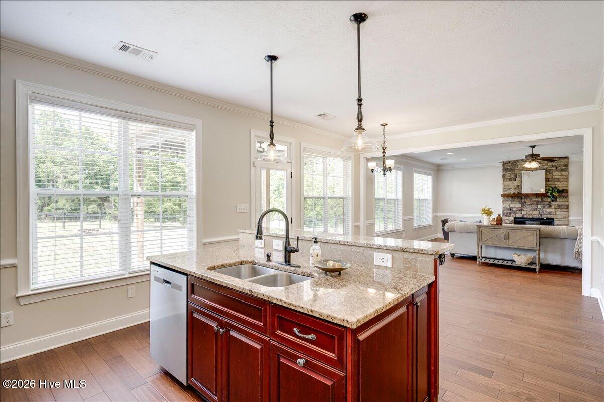 931 Forest Drive Property Photo 35