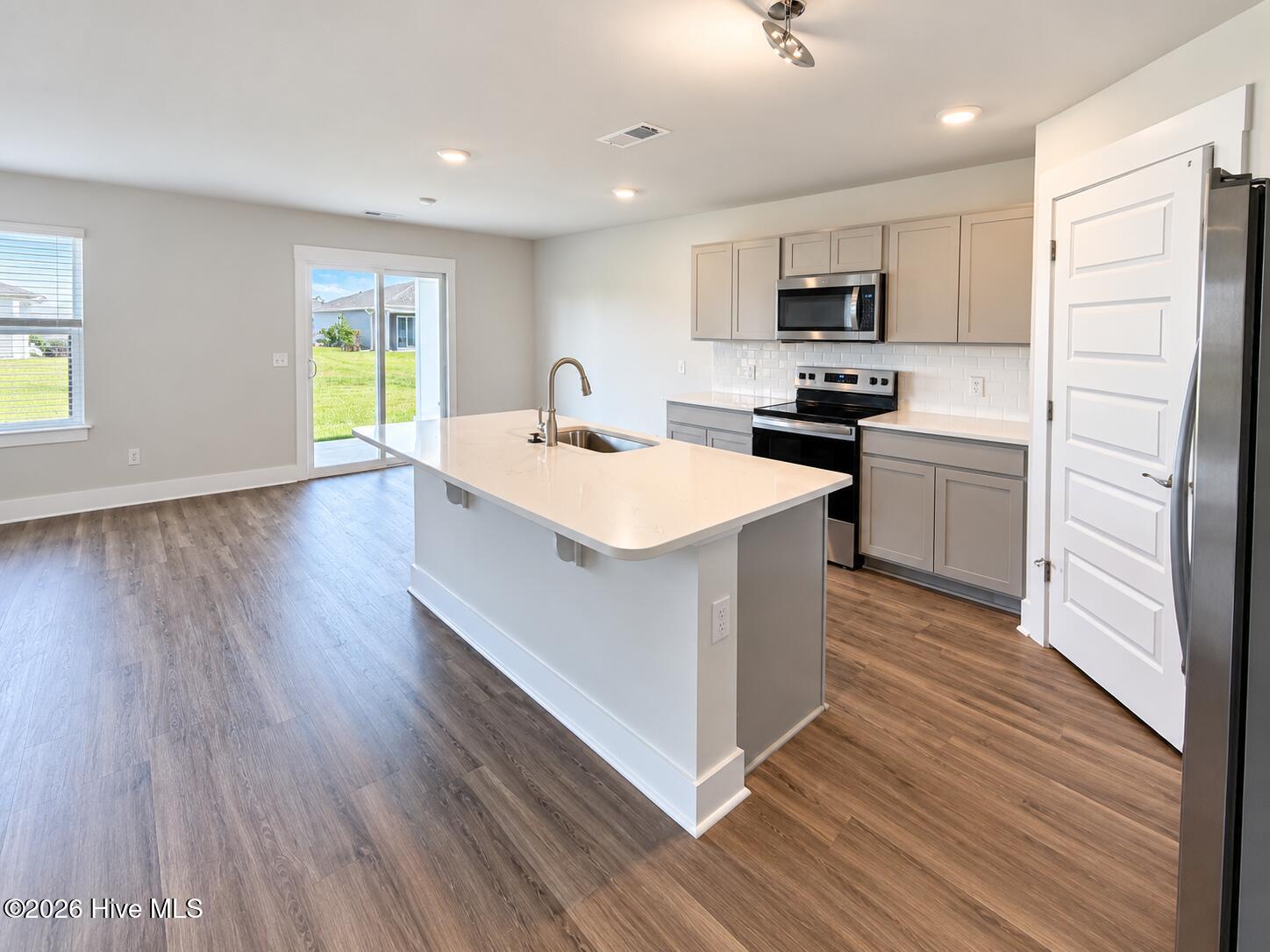 1017 Pampas Grass Drive Lot 321 Property Photo 6