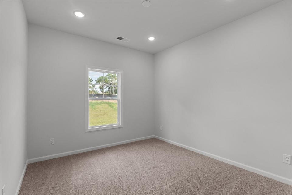 7070 Mongolian Oak Drive Nw Property Photo 16