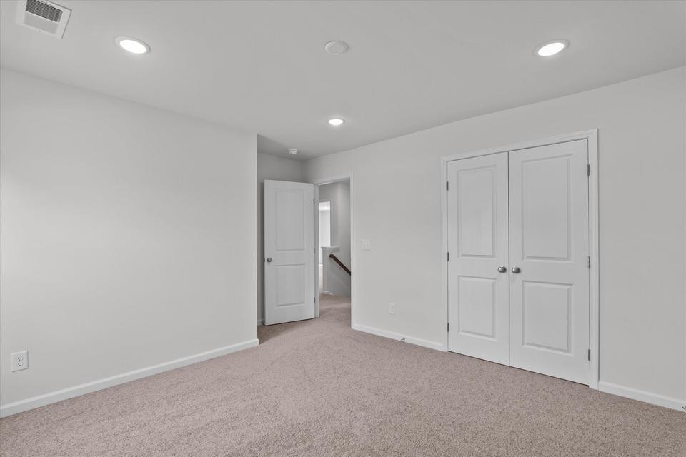 7070 Mongolian Oak Drive Nw Property Photo 28