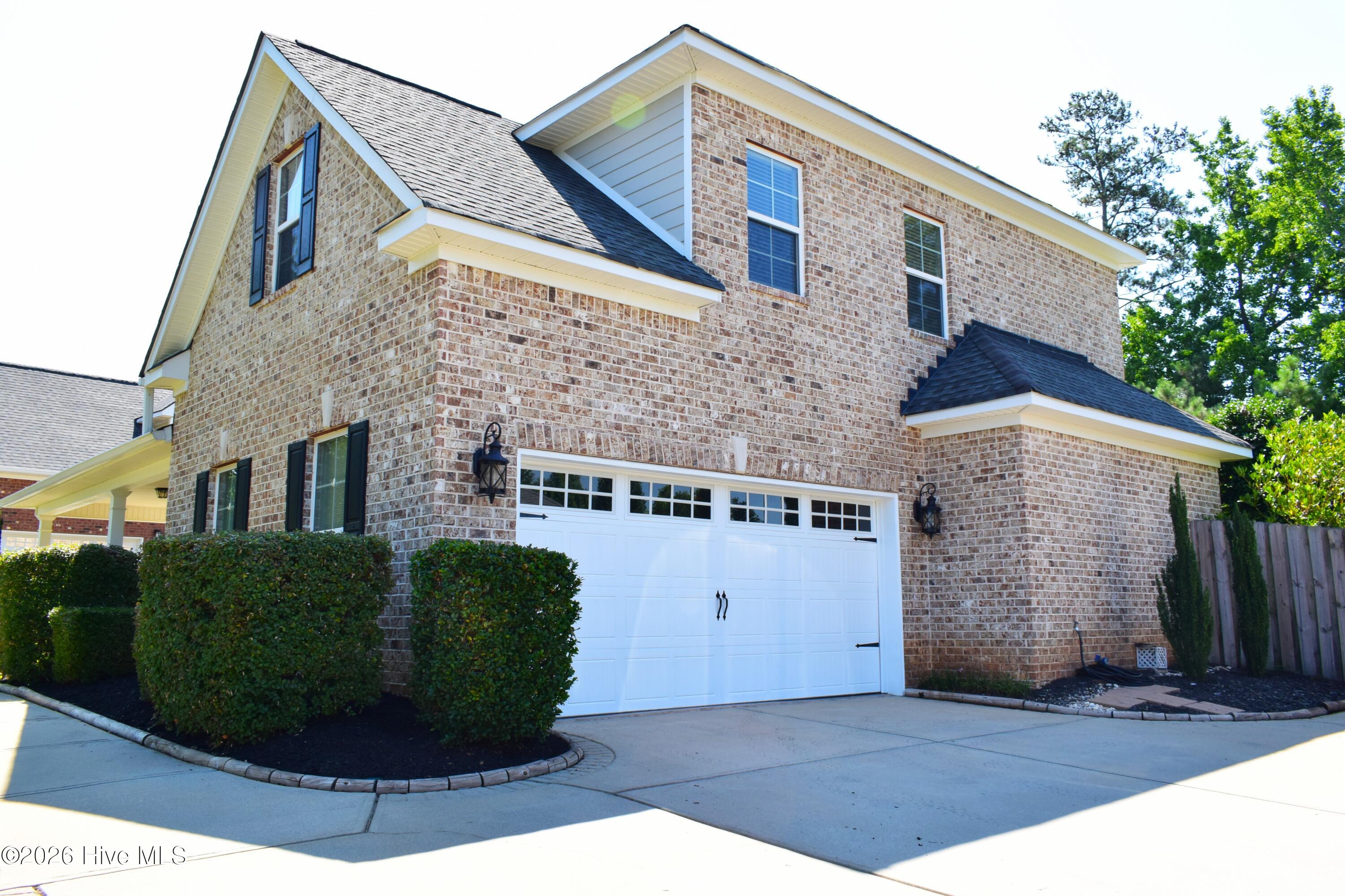 1011 Winding Trail Property Photo 4