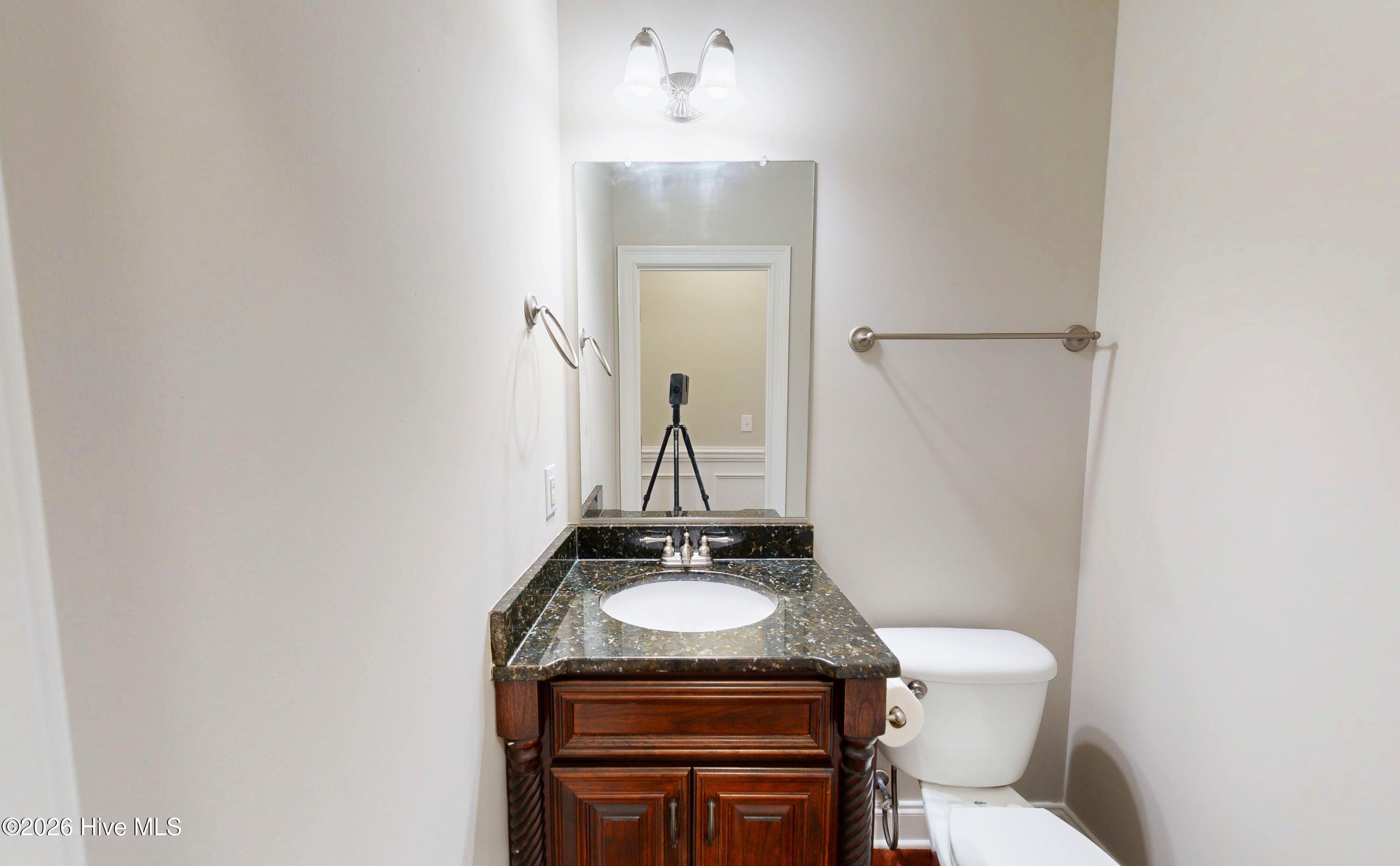 1011 Winding Trail Property Photo 14