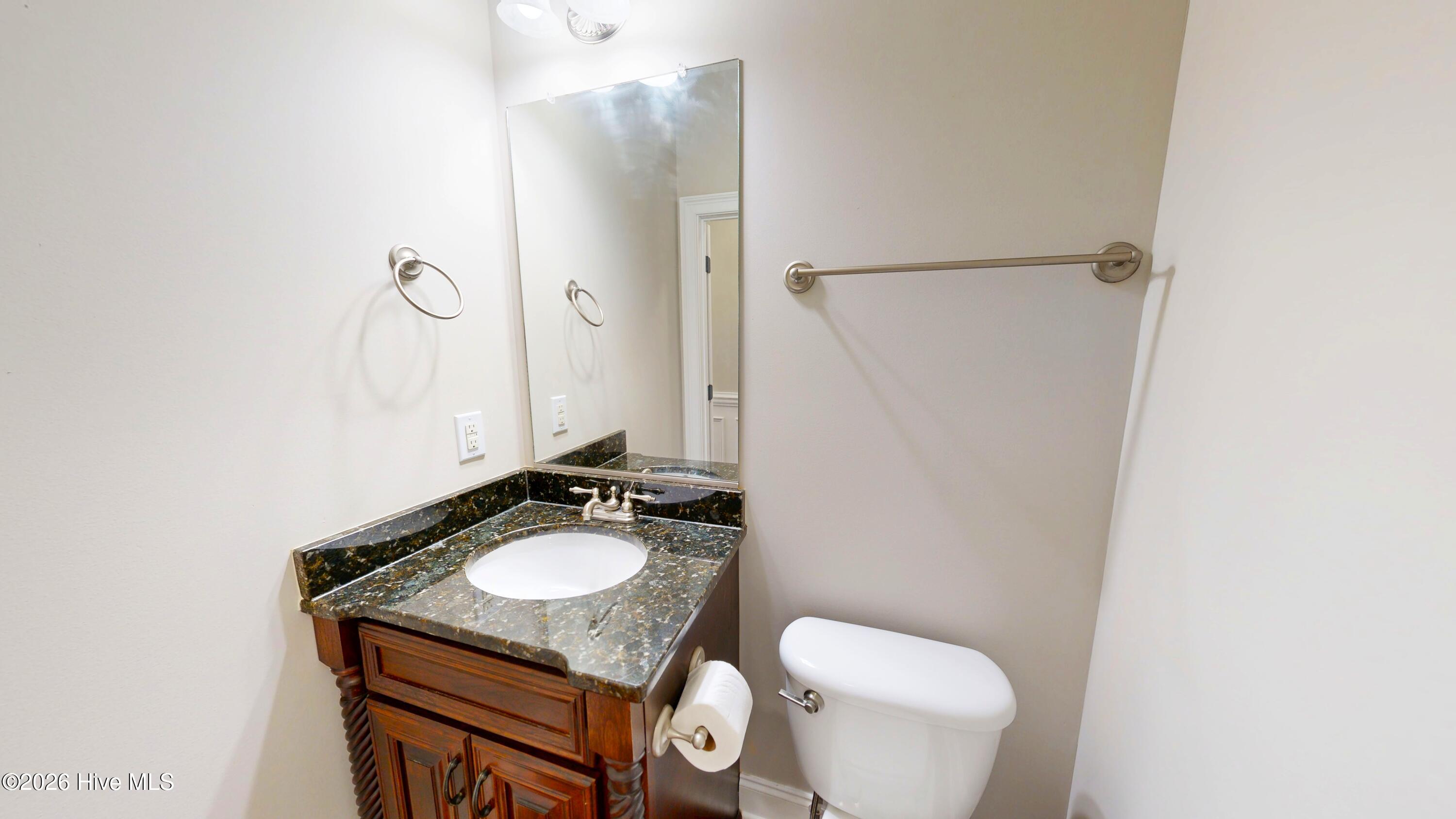 1011 Winding Trail Property Photo 15