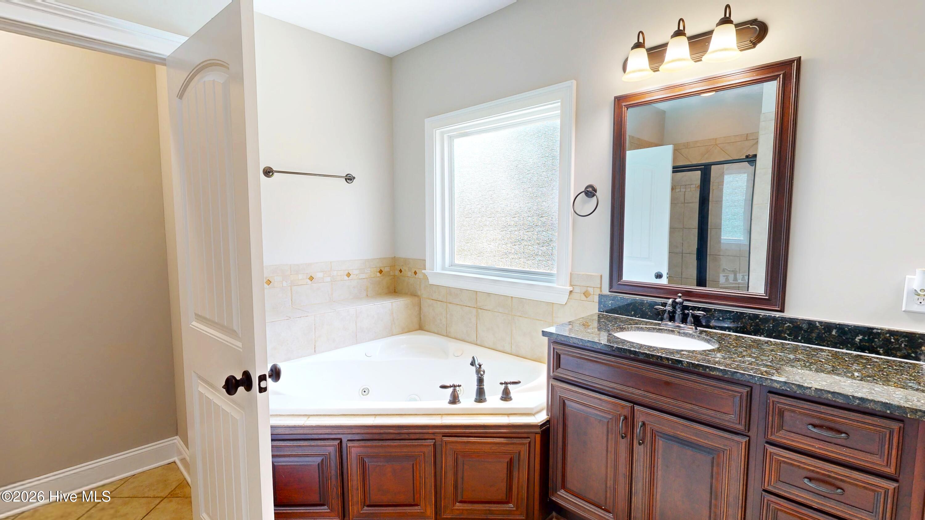 1011 Winding Trail Property Photo 34
